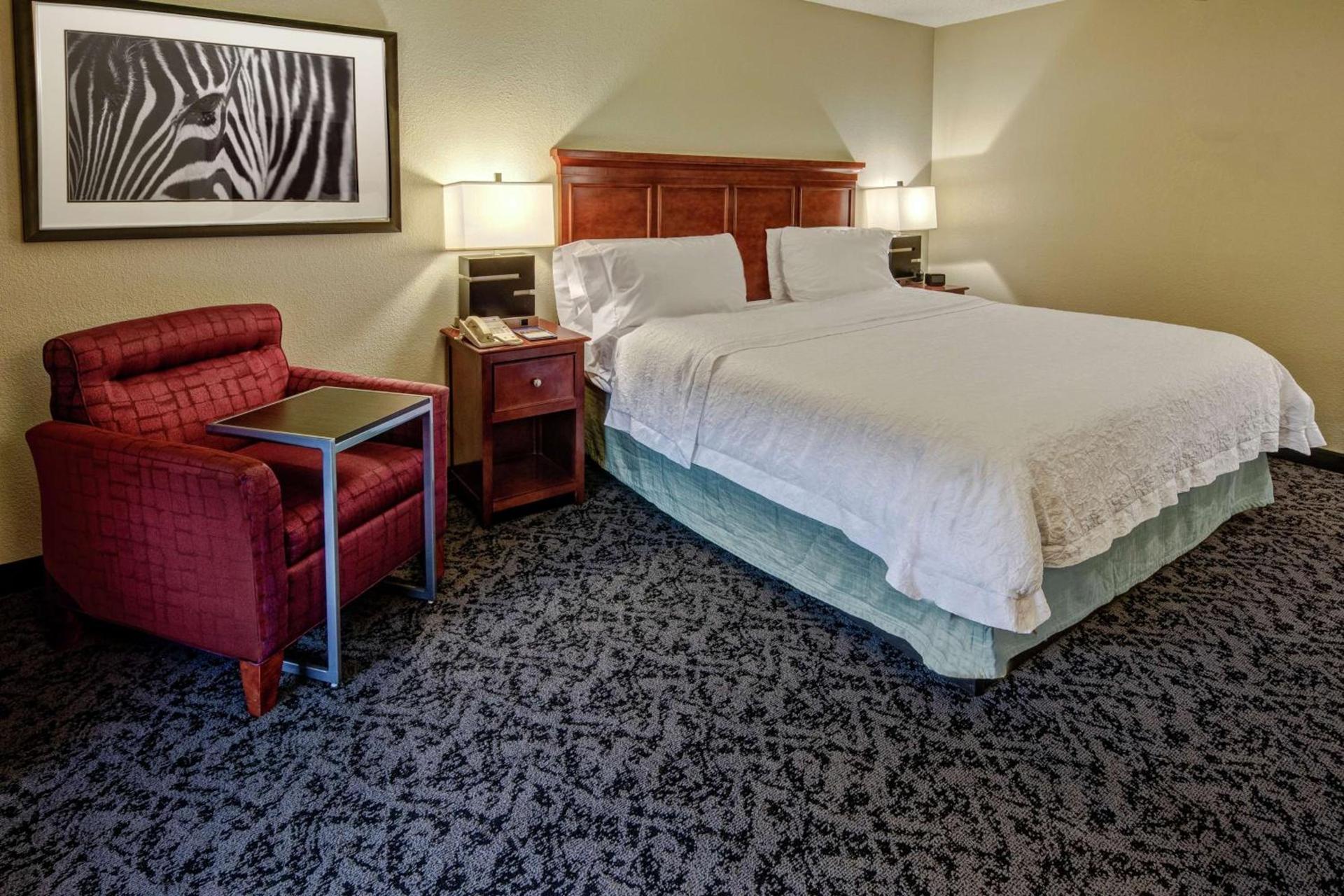 Hampton Inn Charlotte/Matthews photo 17