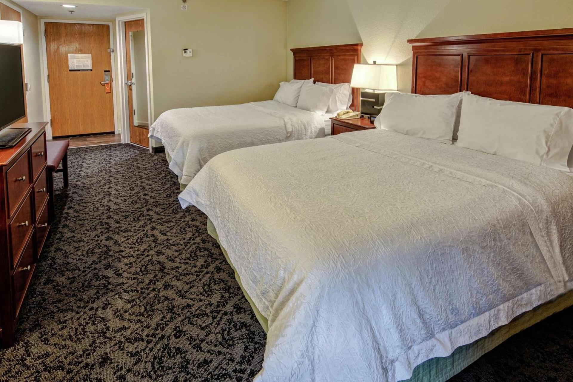 Hampton Inn Charlotte/Matthews photo 21