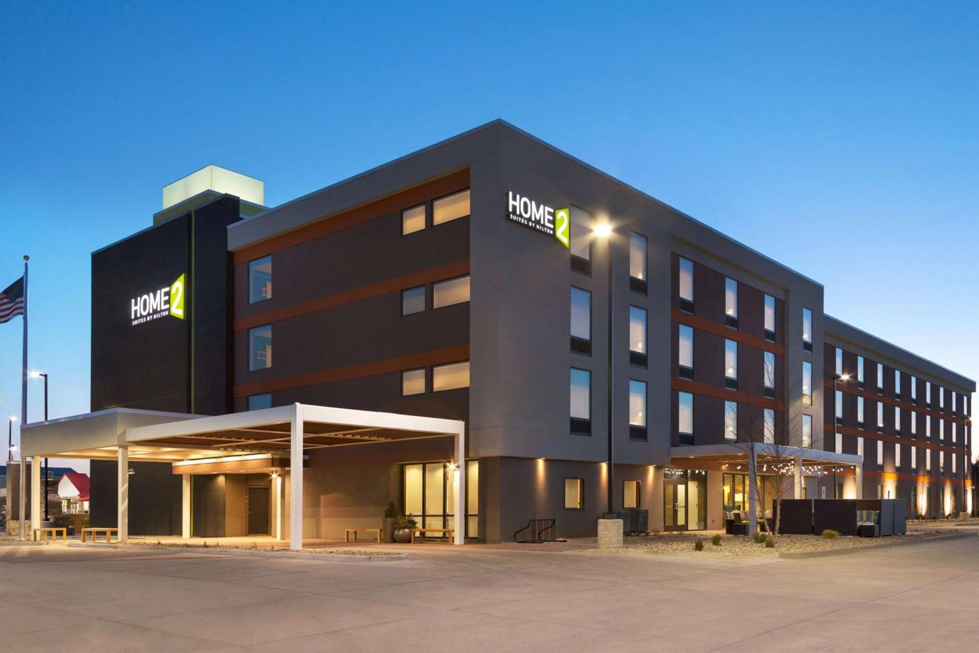 Home2 Suites by Hilton Champaign/Urbana photo 1