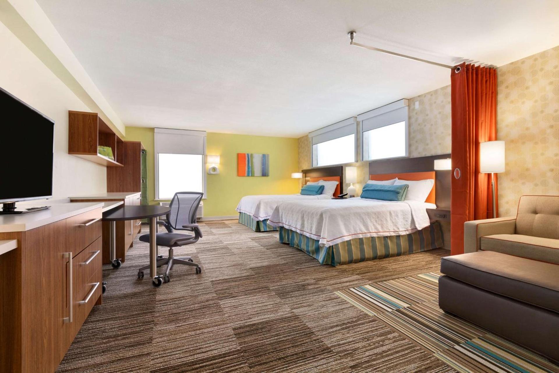 Home2 Suites by Hilton Champaign/Urbana photo 18