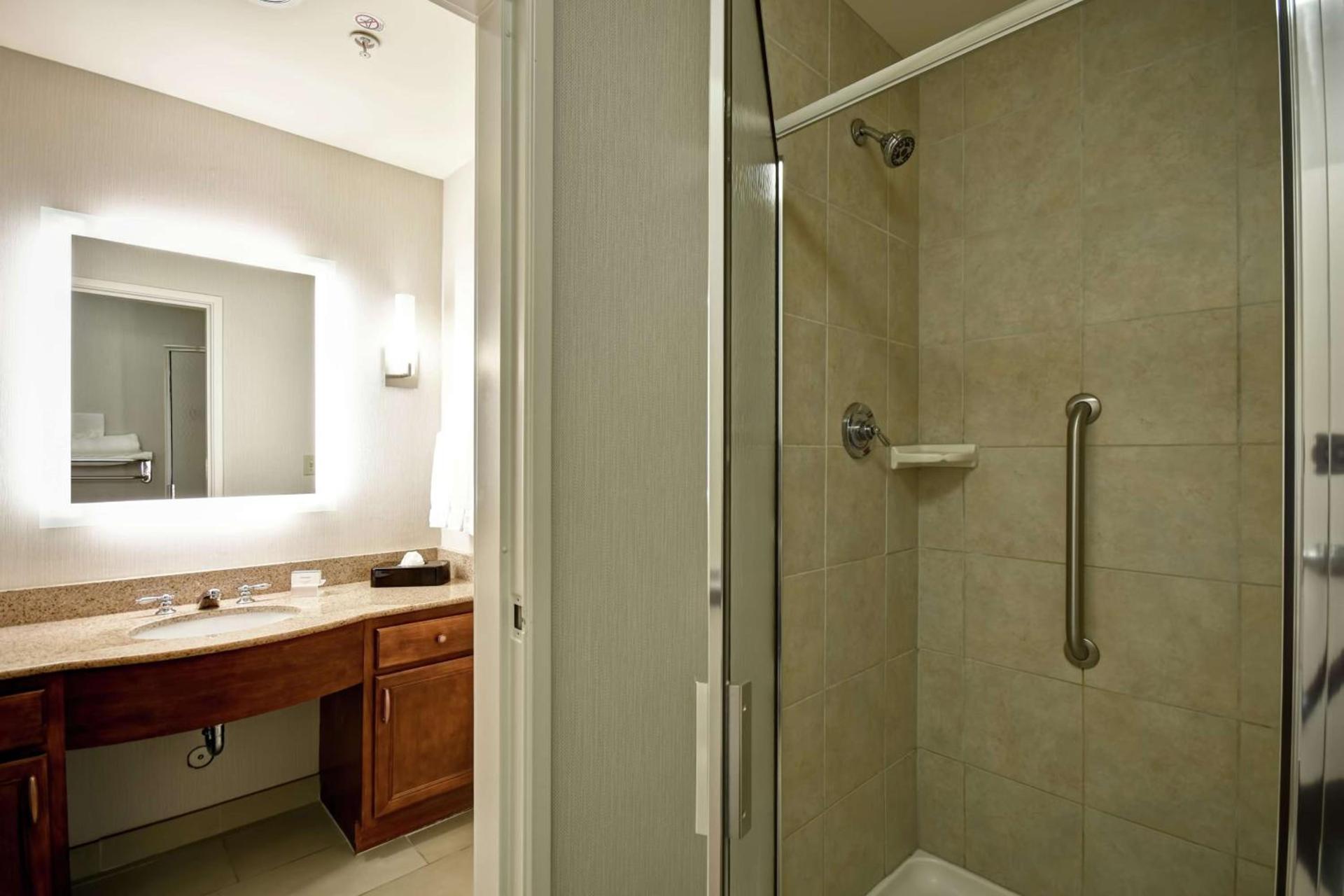 Homewood Suites by Hilton Cincinnati-Milford photo 27