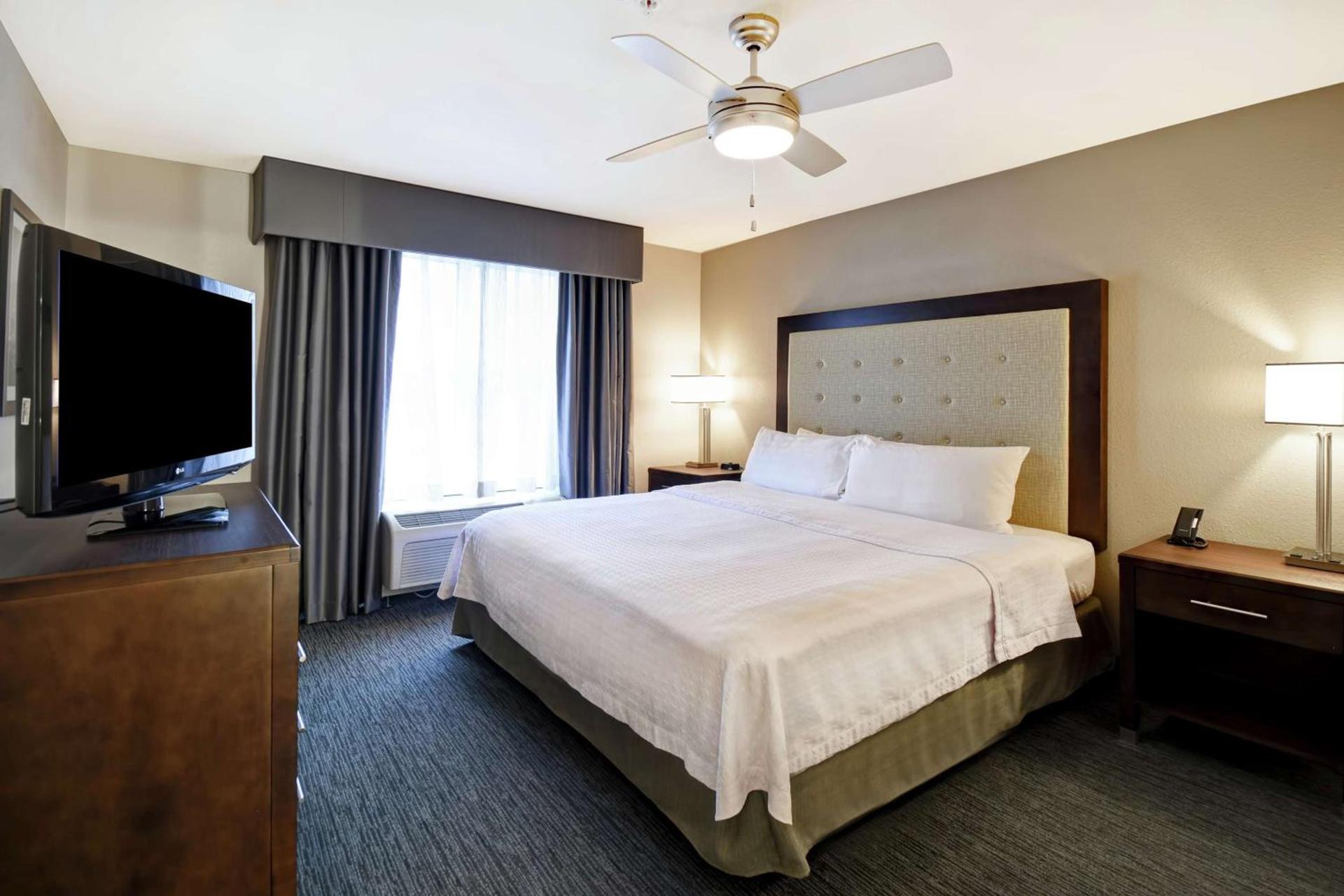Homewood Suites by Hilton Cincinnati-Milford photo 37