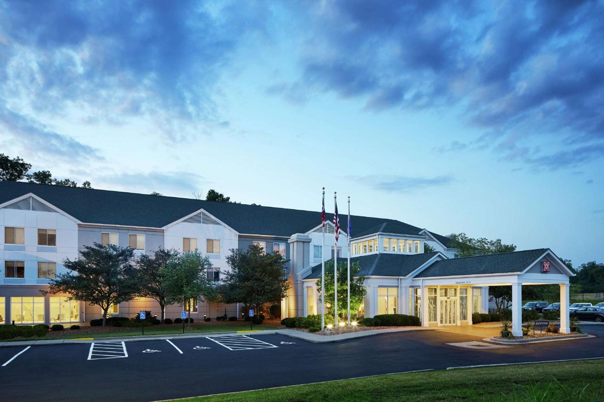 Hilton Garden Inn Cincinnati Northeast photo 2
