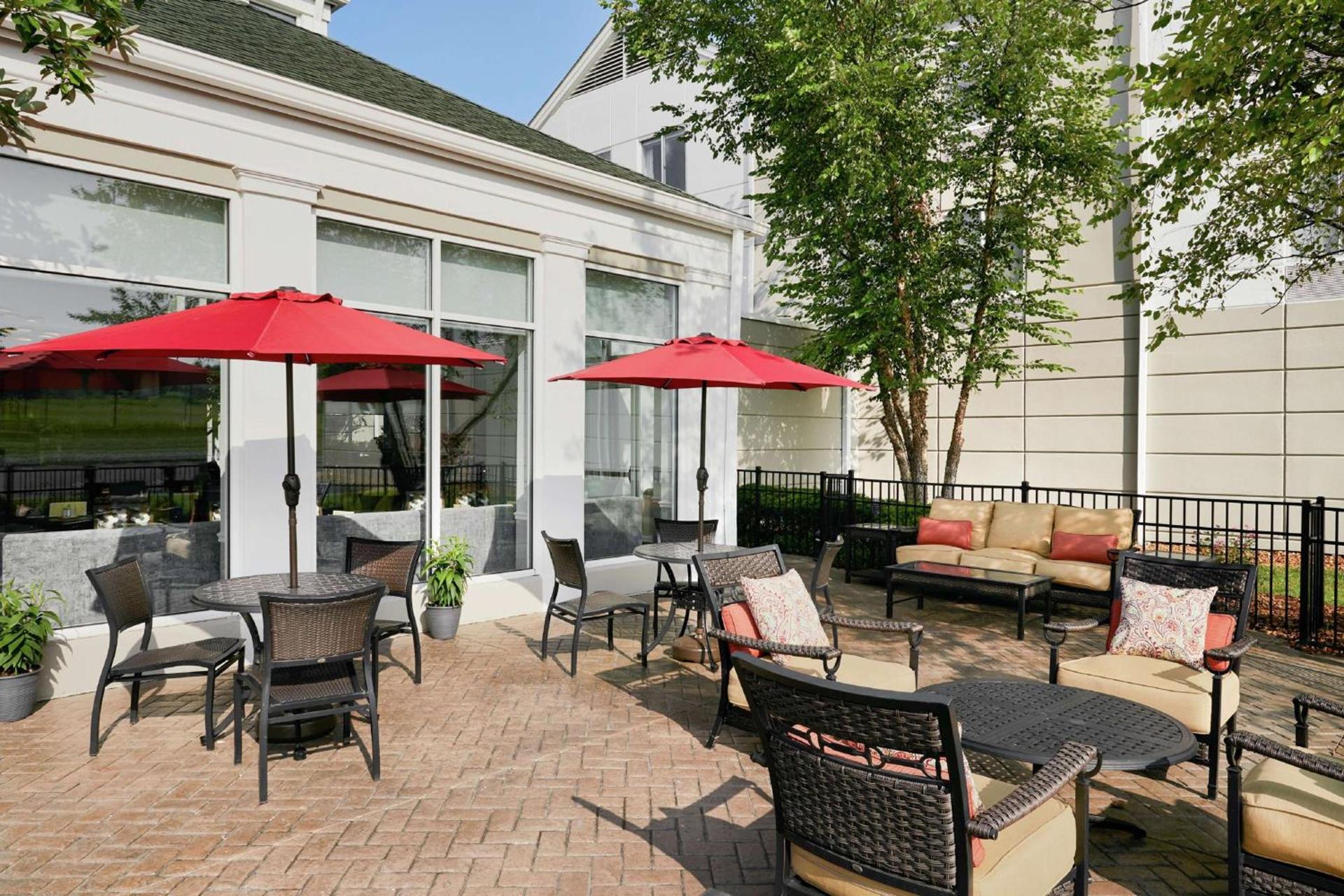 Hilton Garden Inn Cincinnati Northeast photo 3