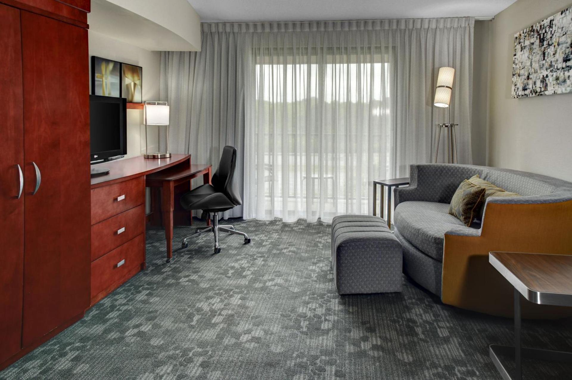 Courtyard by Marriott Anniston Oxford photo 17