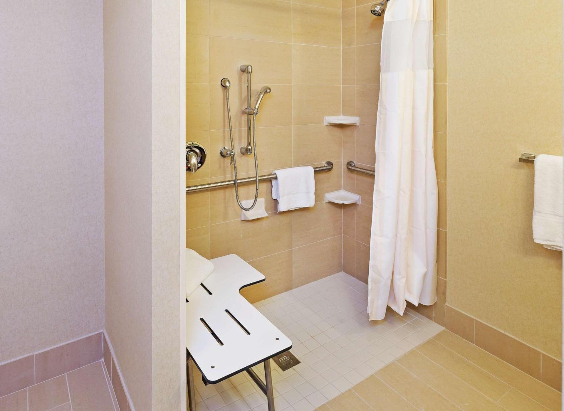 Hilton Garden Inn Midland photo 16