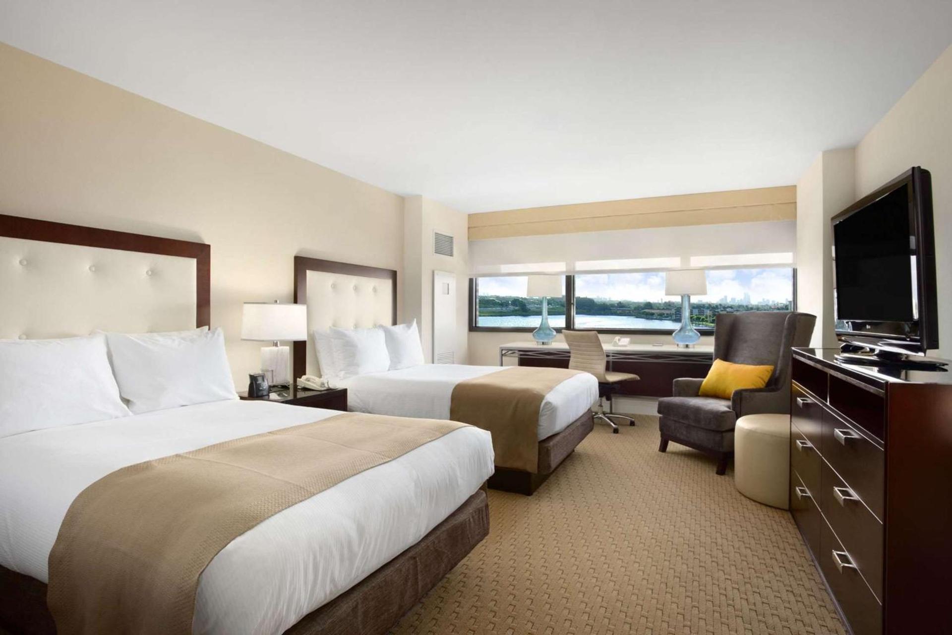 Hilton Miami Airport Blue Lagoon photo 39