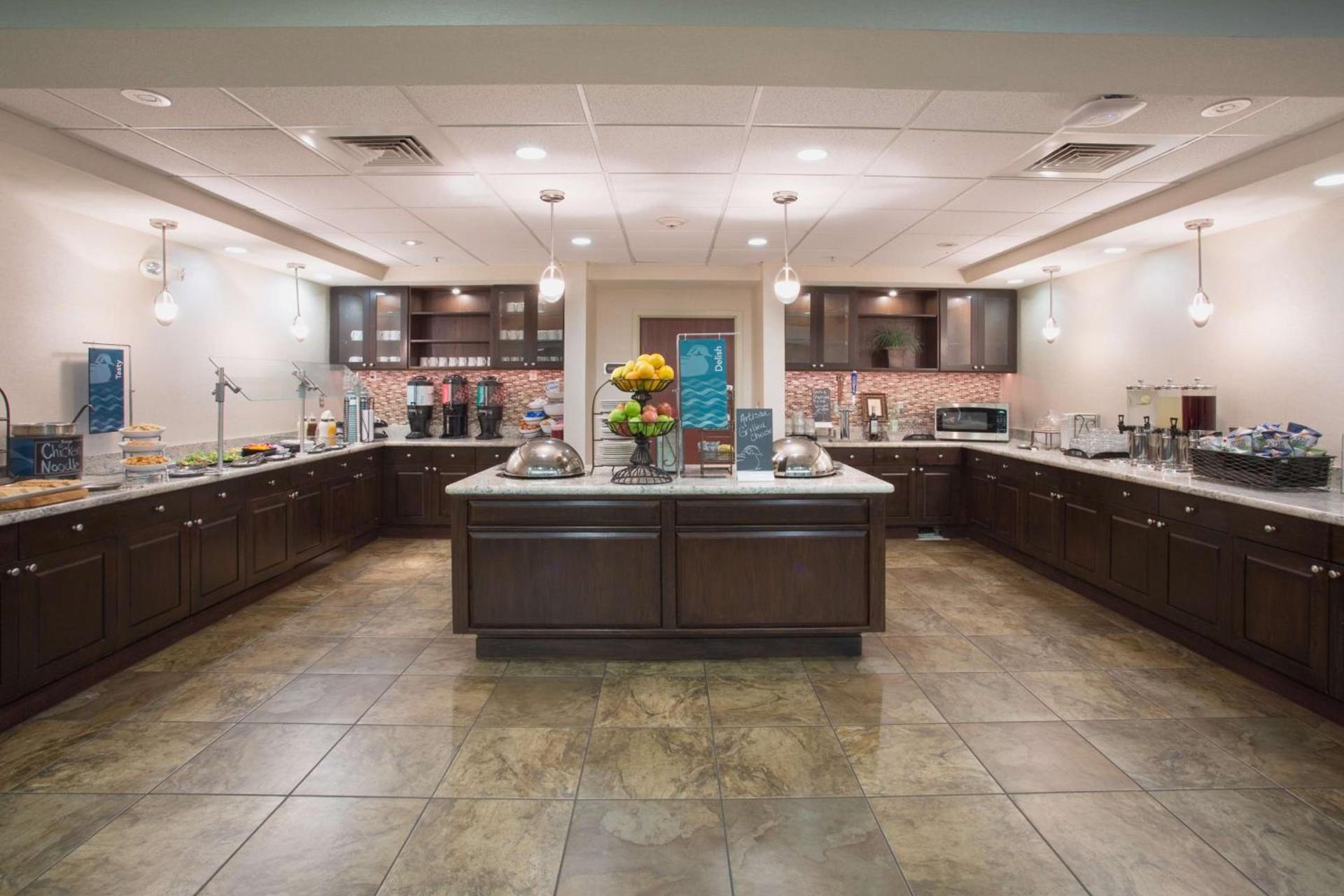 Homewood Suites by Hilton Phoenix-Avondale photo 9