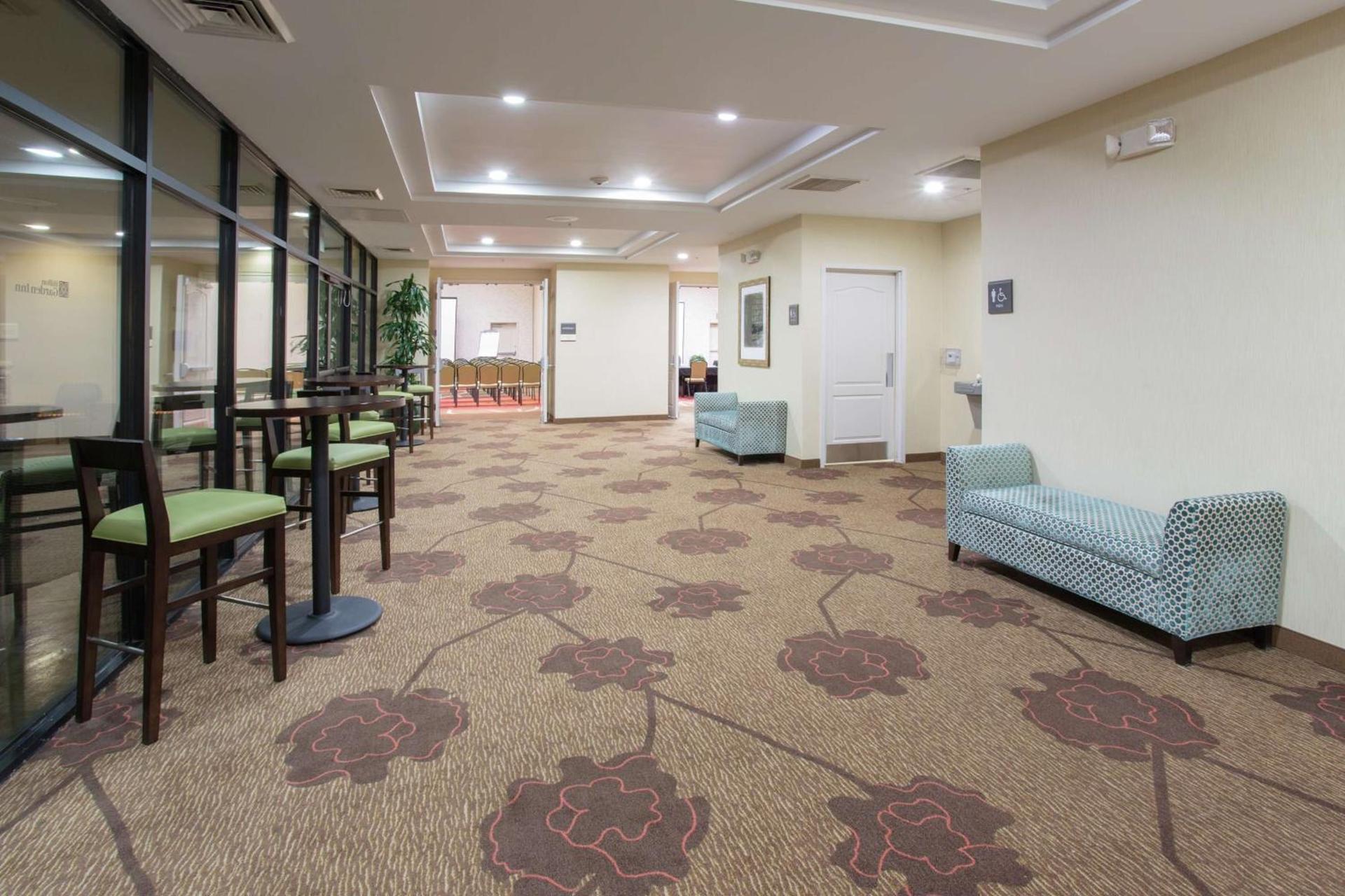 Hilton Garden Inn Phoenix/Avondale photo 40
