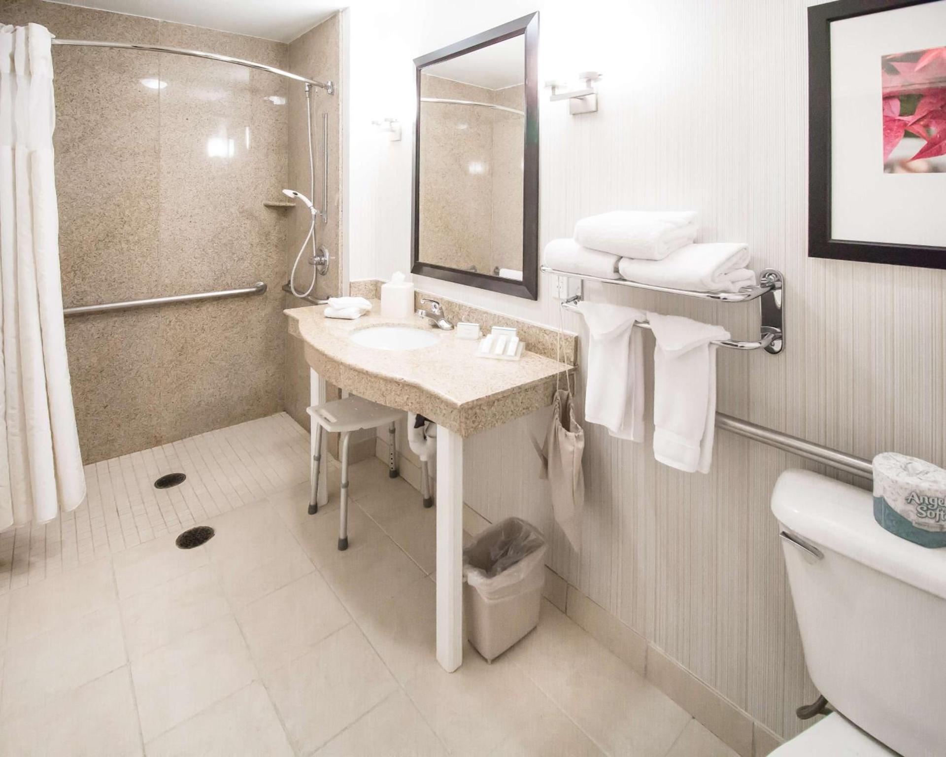 Hilton Garden Inn Phoenix/Avondale photo 38