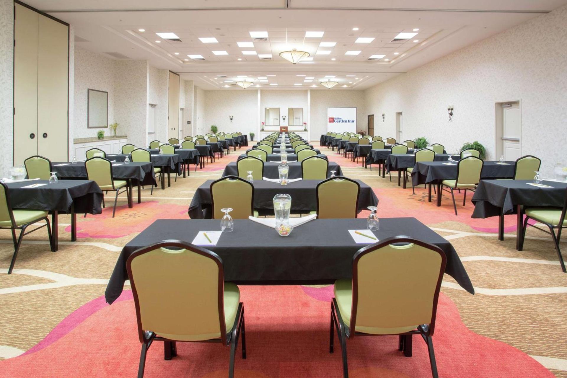 Hilton Garden Inn Phoenix/Avondale photo 45
