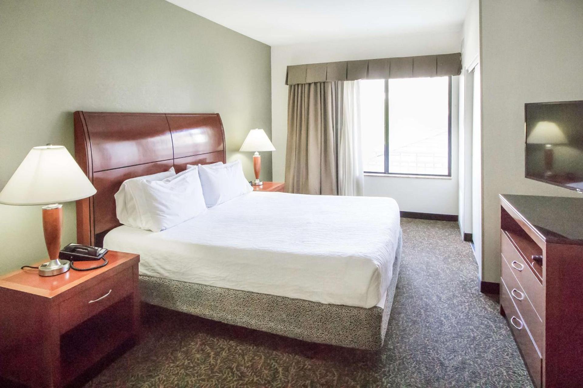 Hilton Garden Inn Phoenix/Avondale photo 52