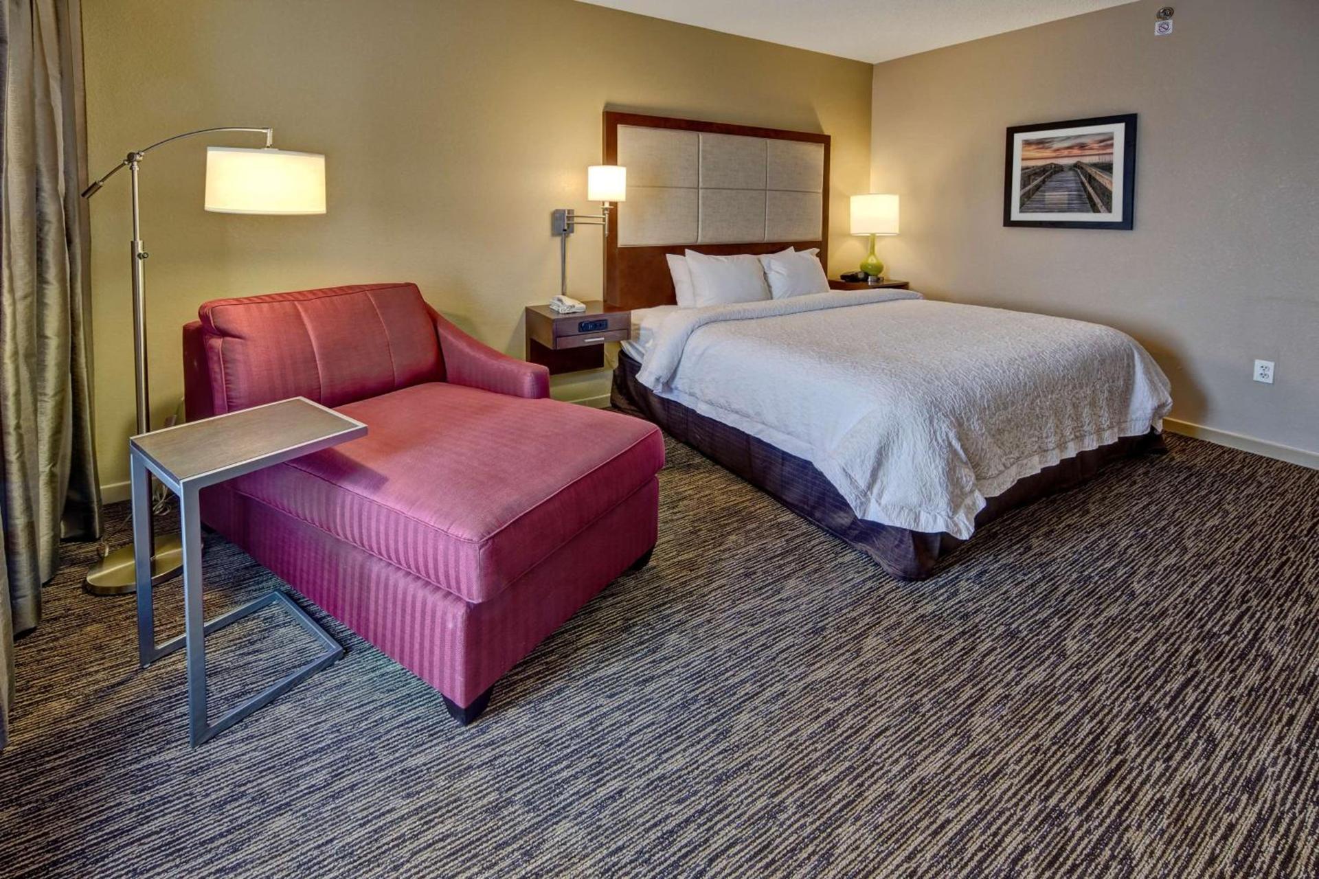 Hampton Inn Dunn photo 18