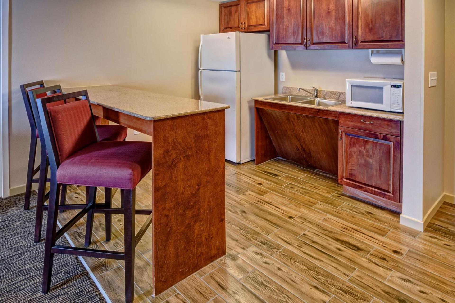 Hampton Inn Dunn photo 29