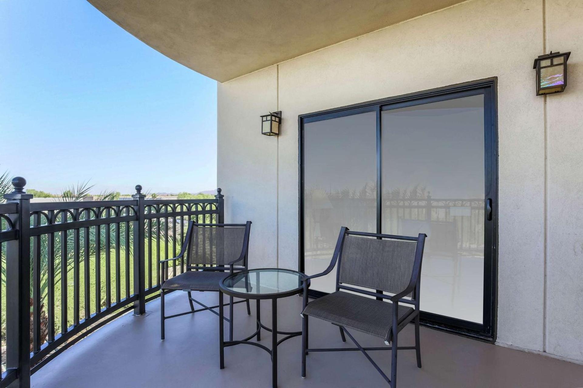 Hilton Phoenix Chandler photo 12