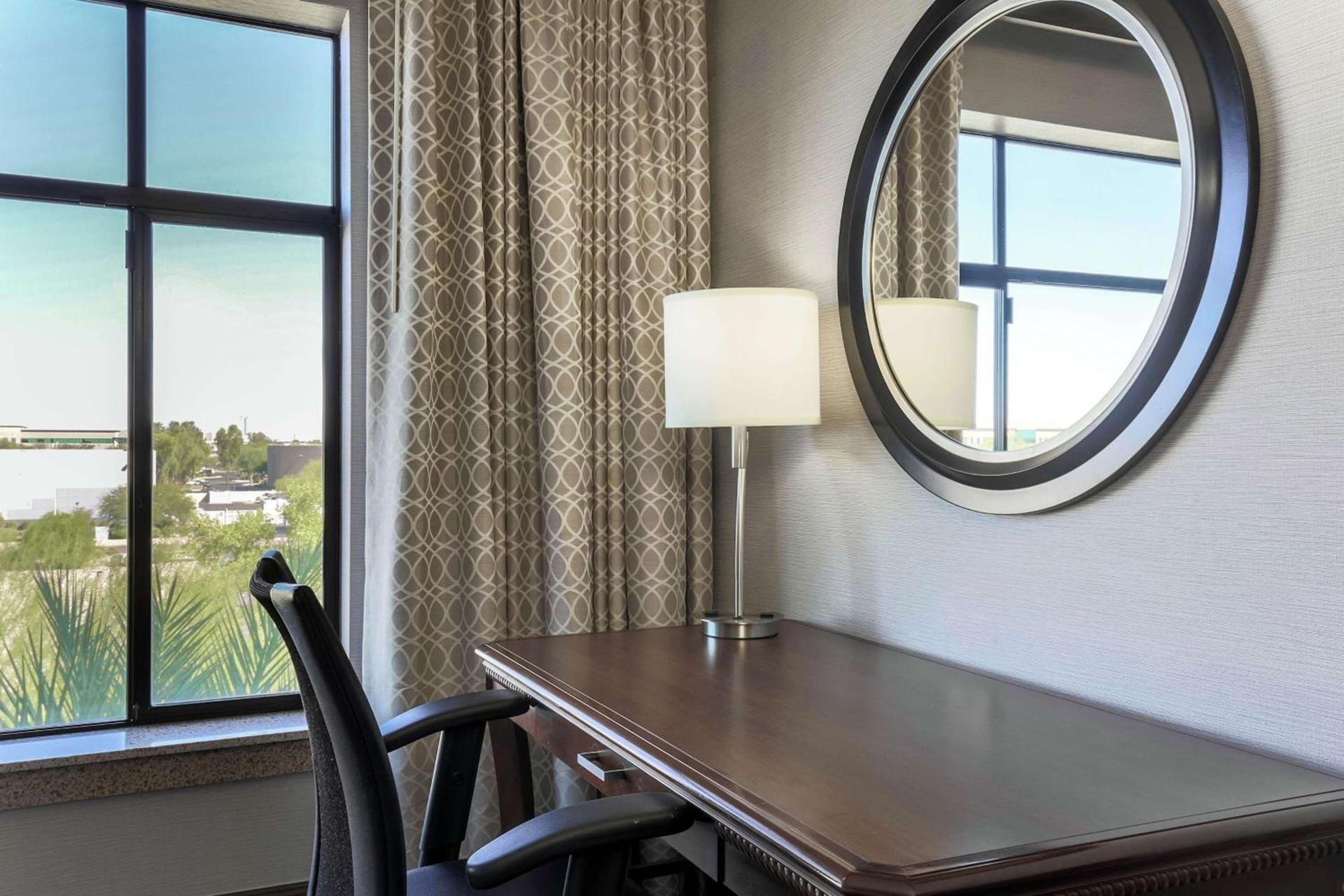 Hilton Phoenix Chandler photo 20