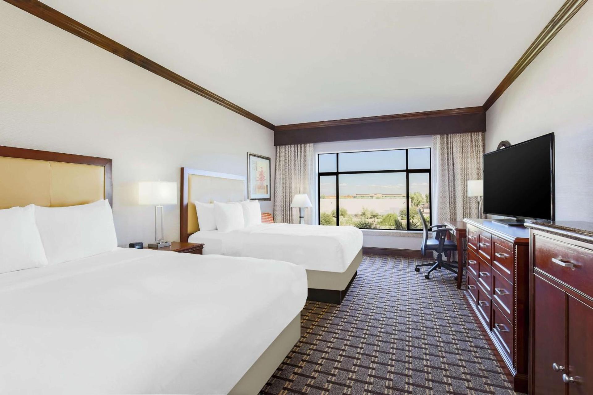 Hilton Phoenix Chandler photo 46