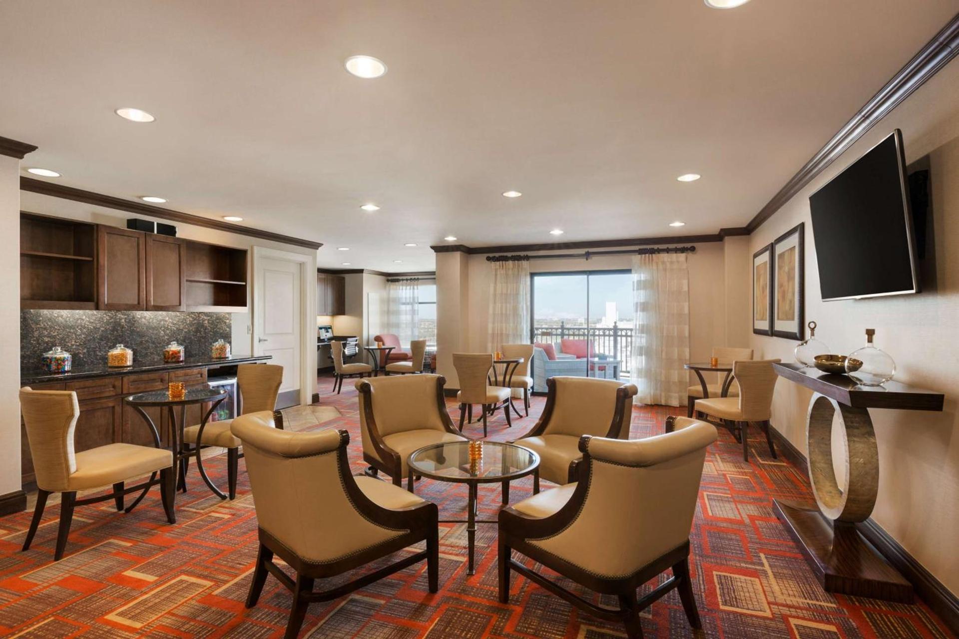 Hilton Phoenix Chandler photo 48