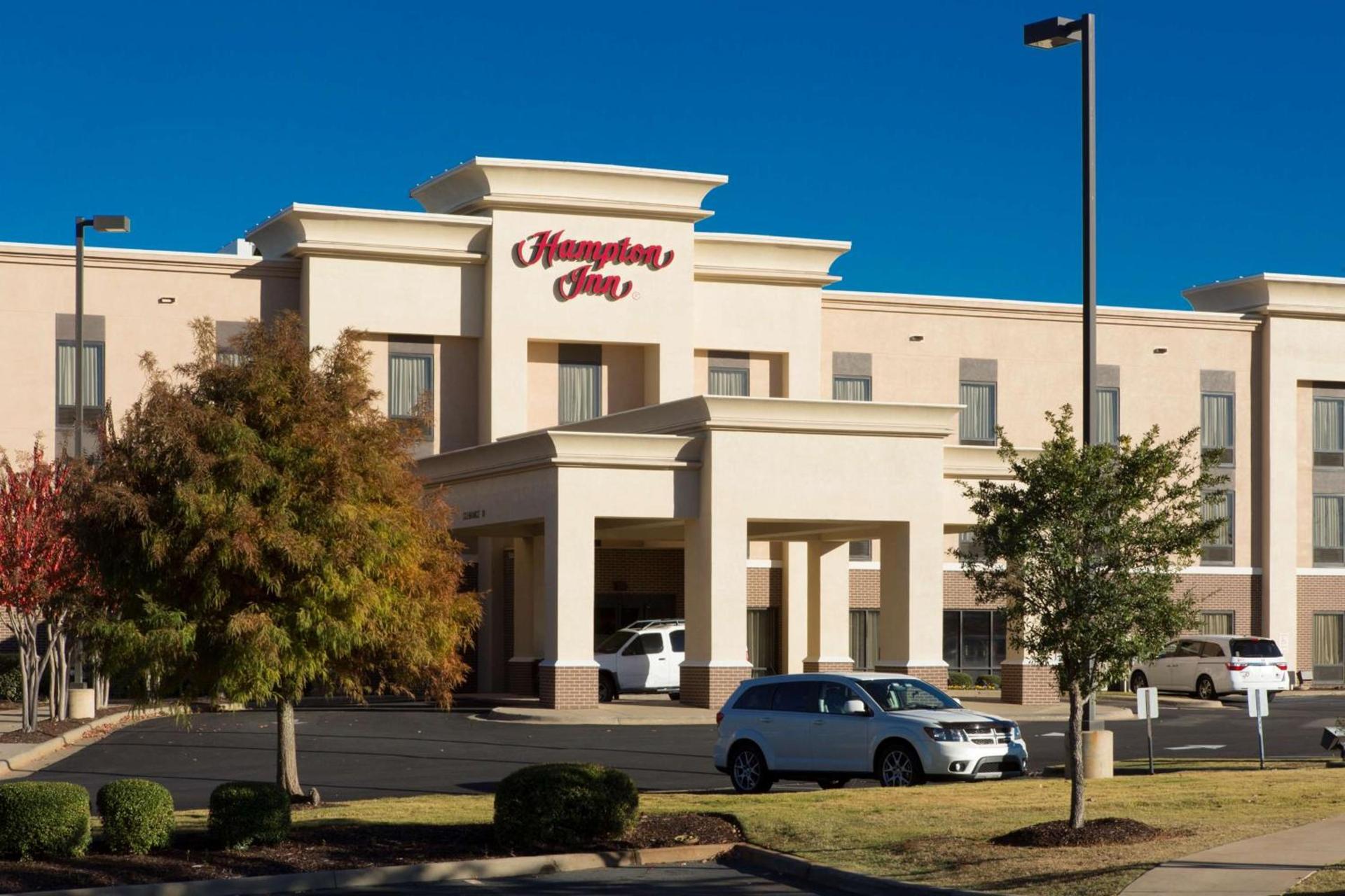 Hampton Inn Troy photo 2