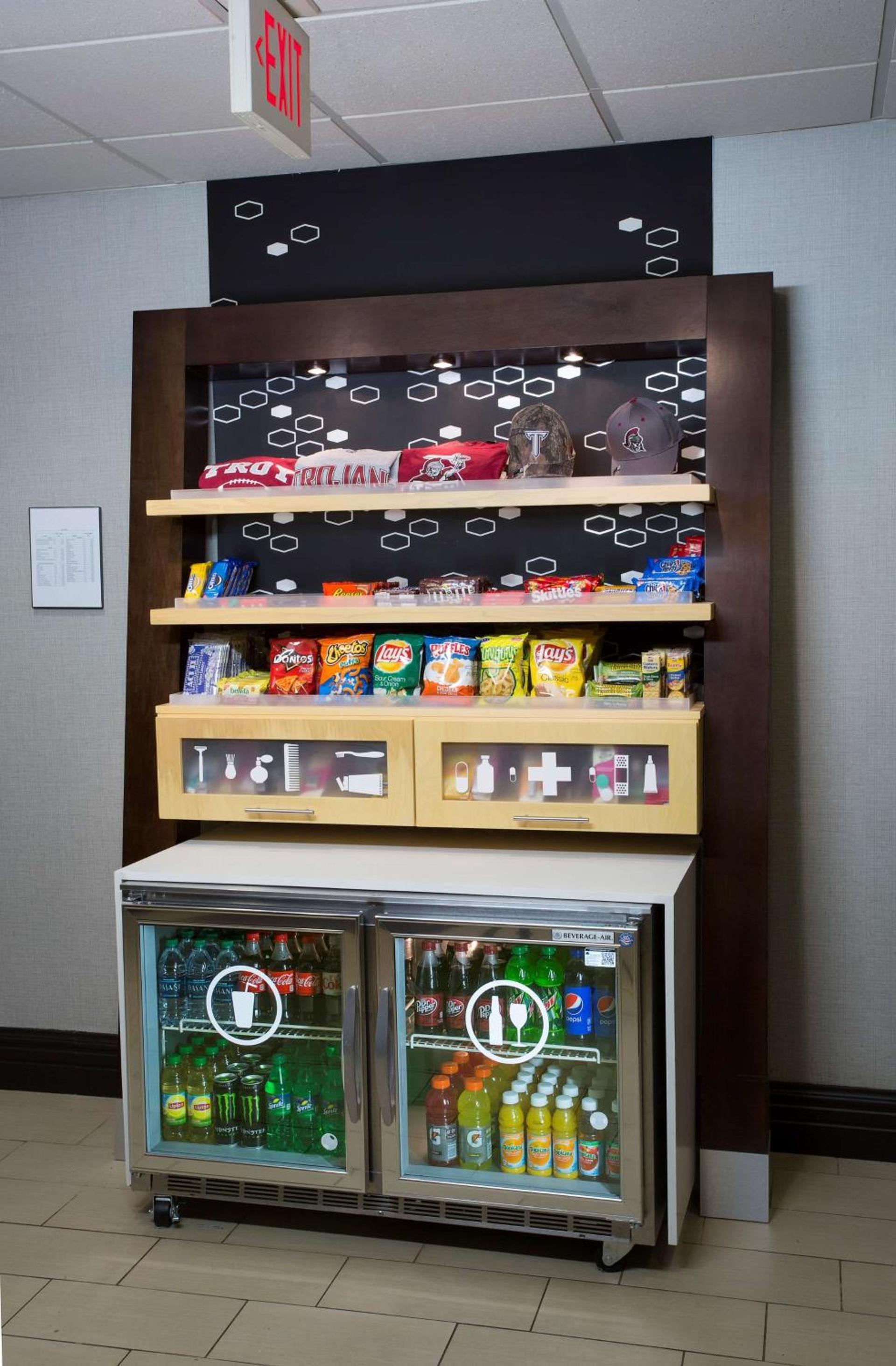 Hampton Inn Troy photo 9