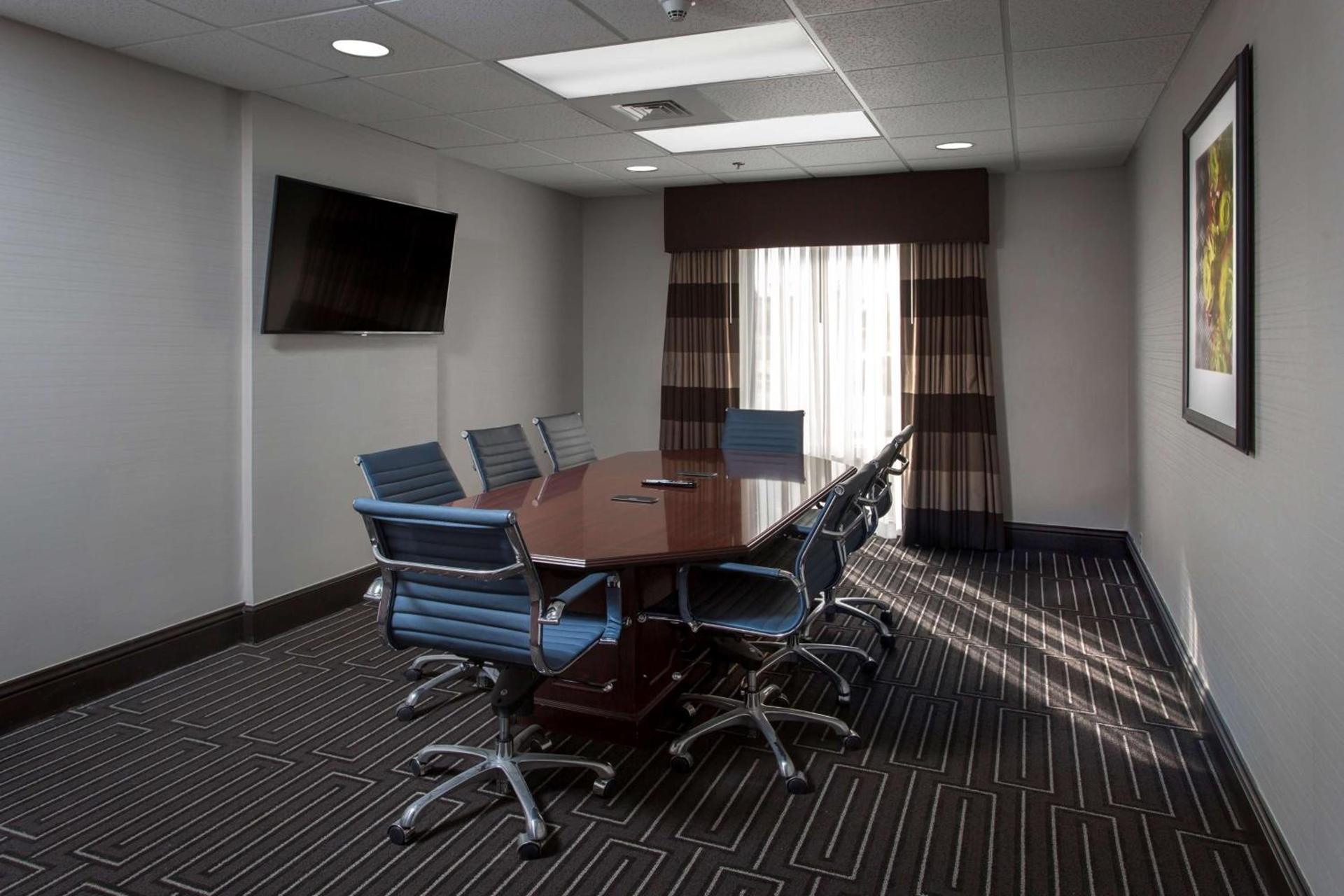 Hampton Inn Troy photo 30