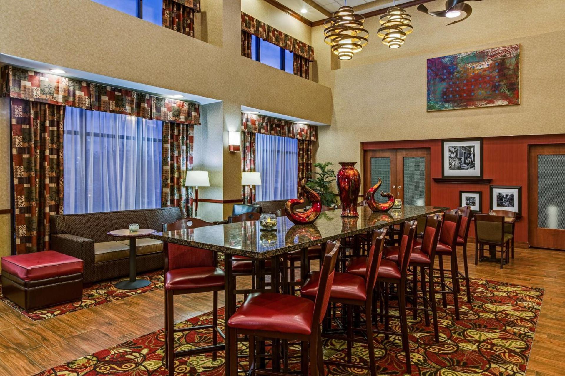 Hampton Inn & Suites Toledo-Perrysburg photo 39