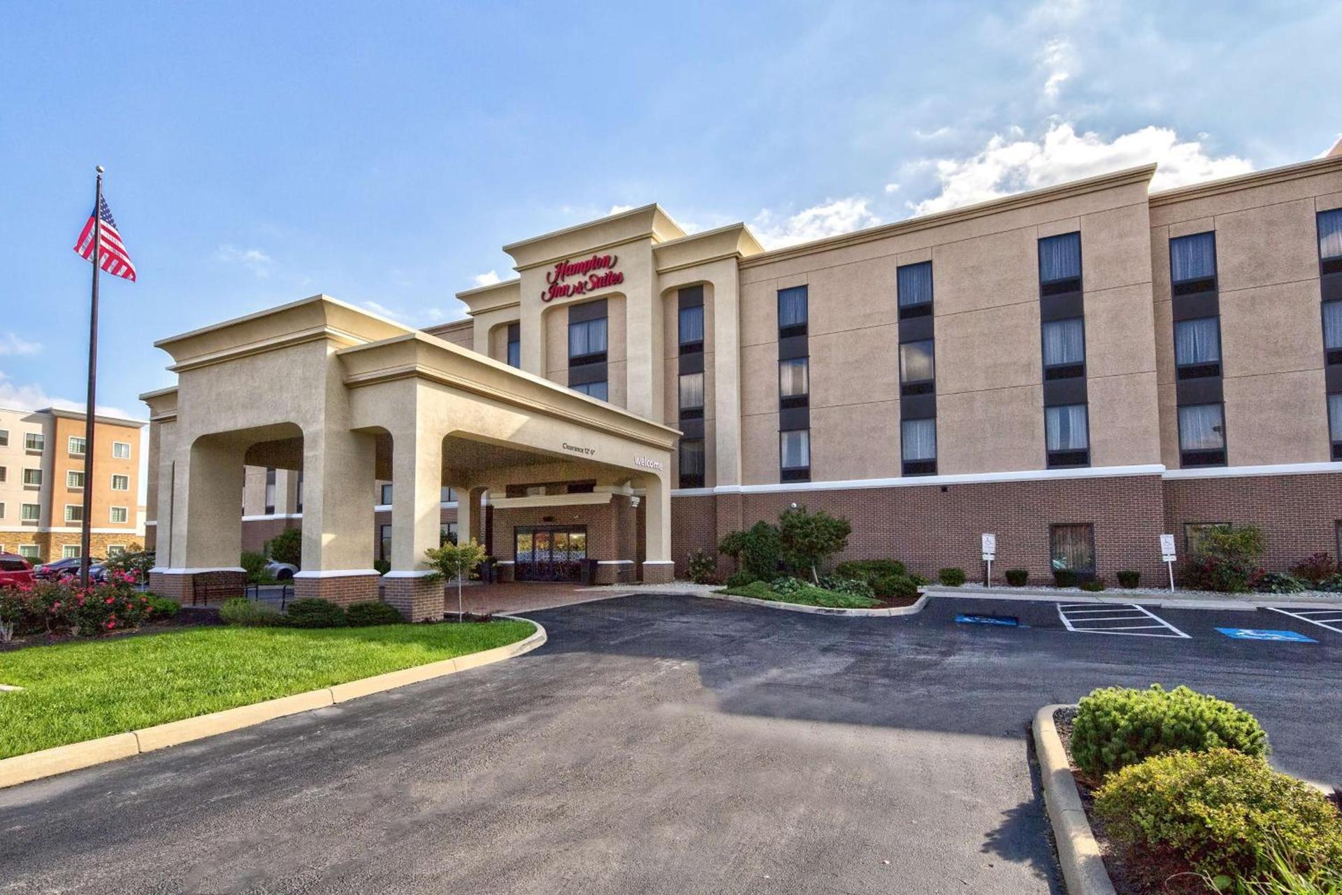 Hampton Inn & Suites Toledo-Perrysburg — hotel in Rossford