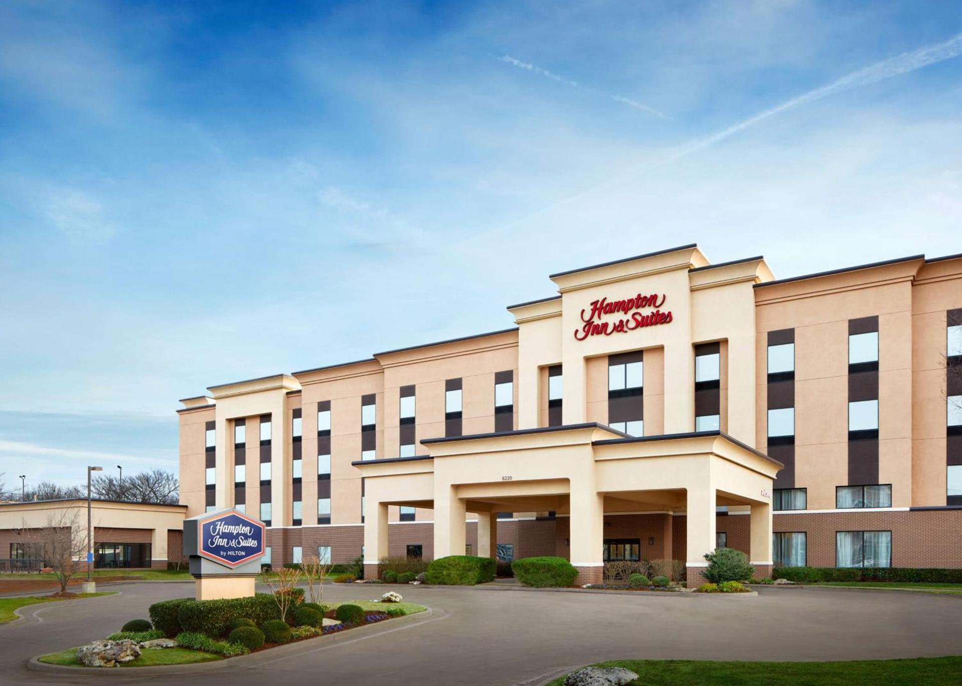 Hampton Inn & Suites Tulsa South Bixby photo 1