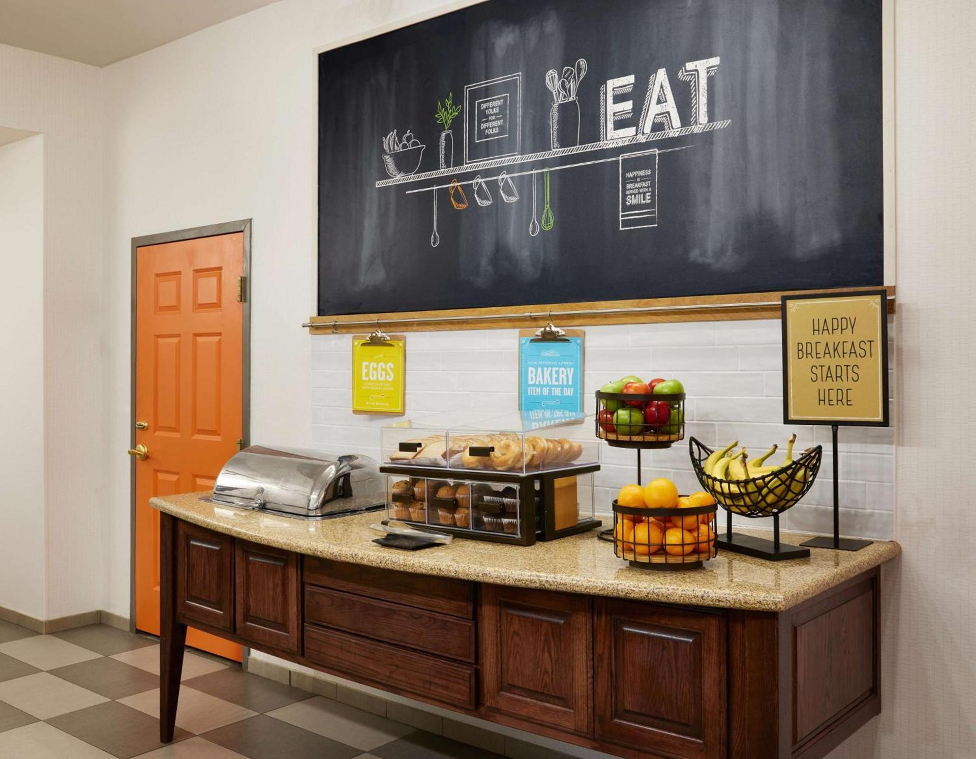 Hampton Inn & Suites Tulsa South Bixby photo 8