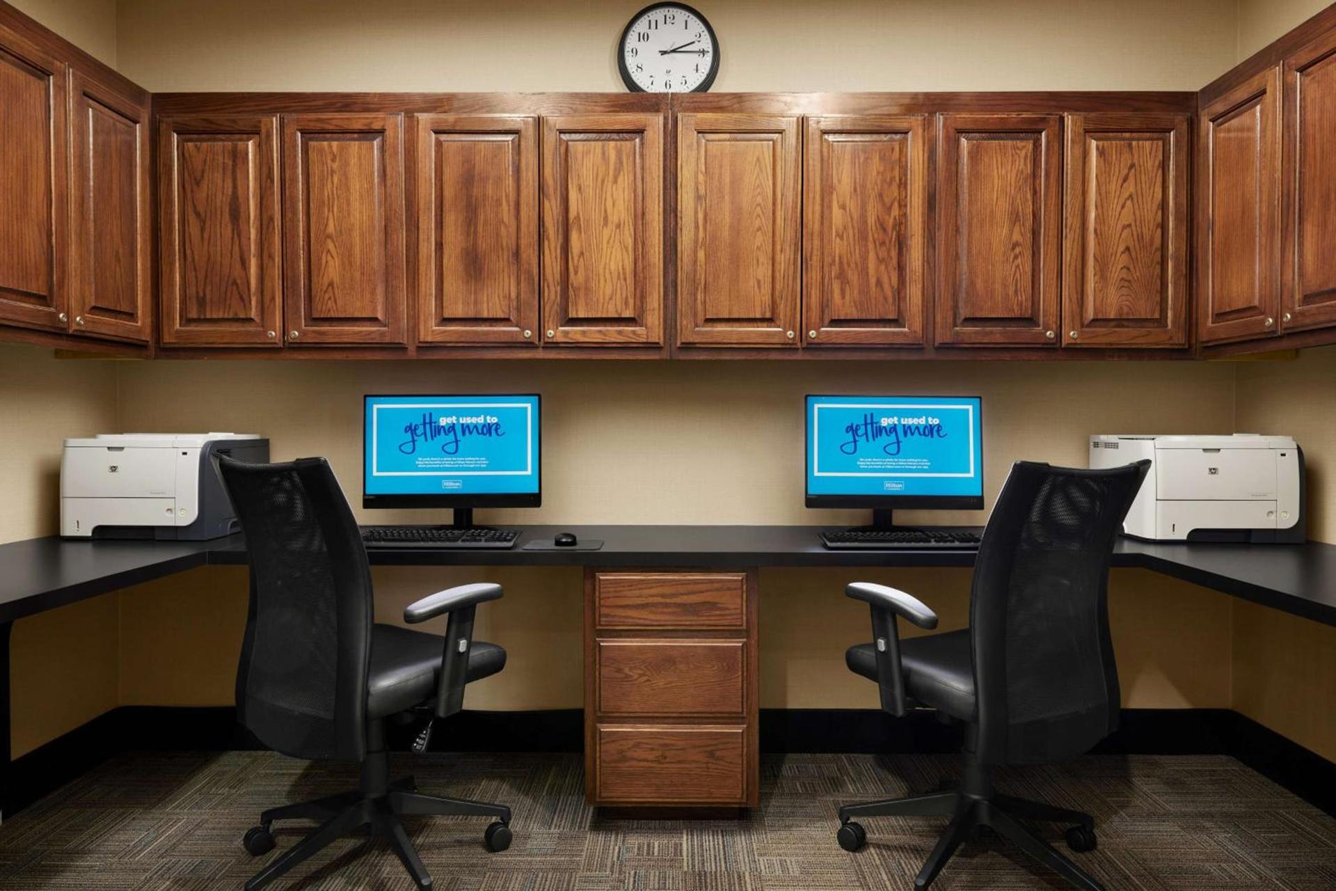 Hampton Inn & Suites Tulsa South Bixby photo 26