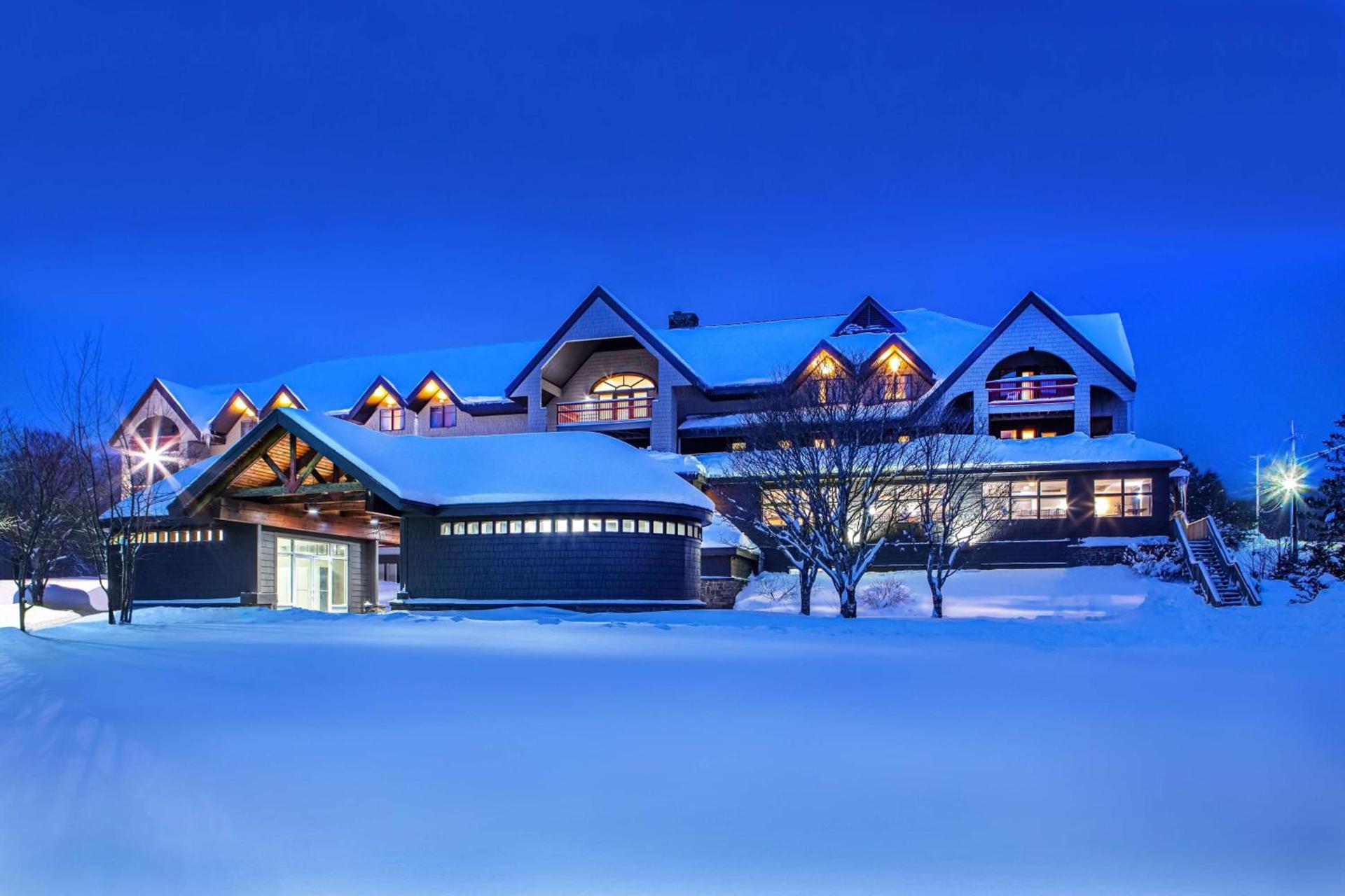 Killington Mountain Lodge, Tapestry Collection by Hilton photo 4