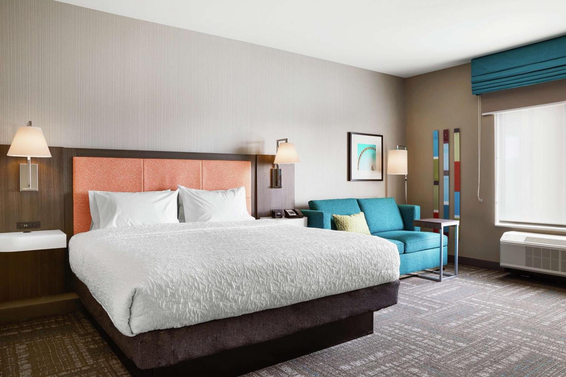 Hampton Inn & Suites Chicago/Waukegan photo 22