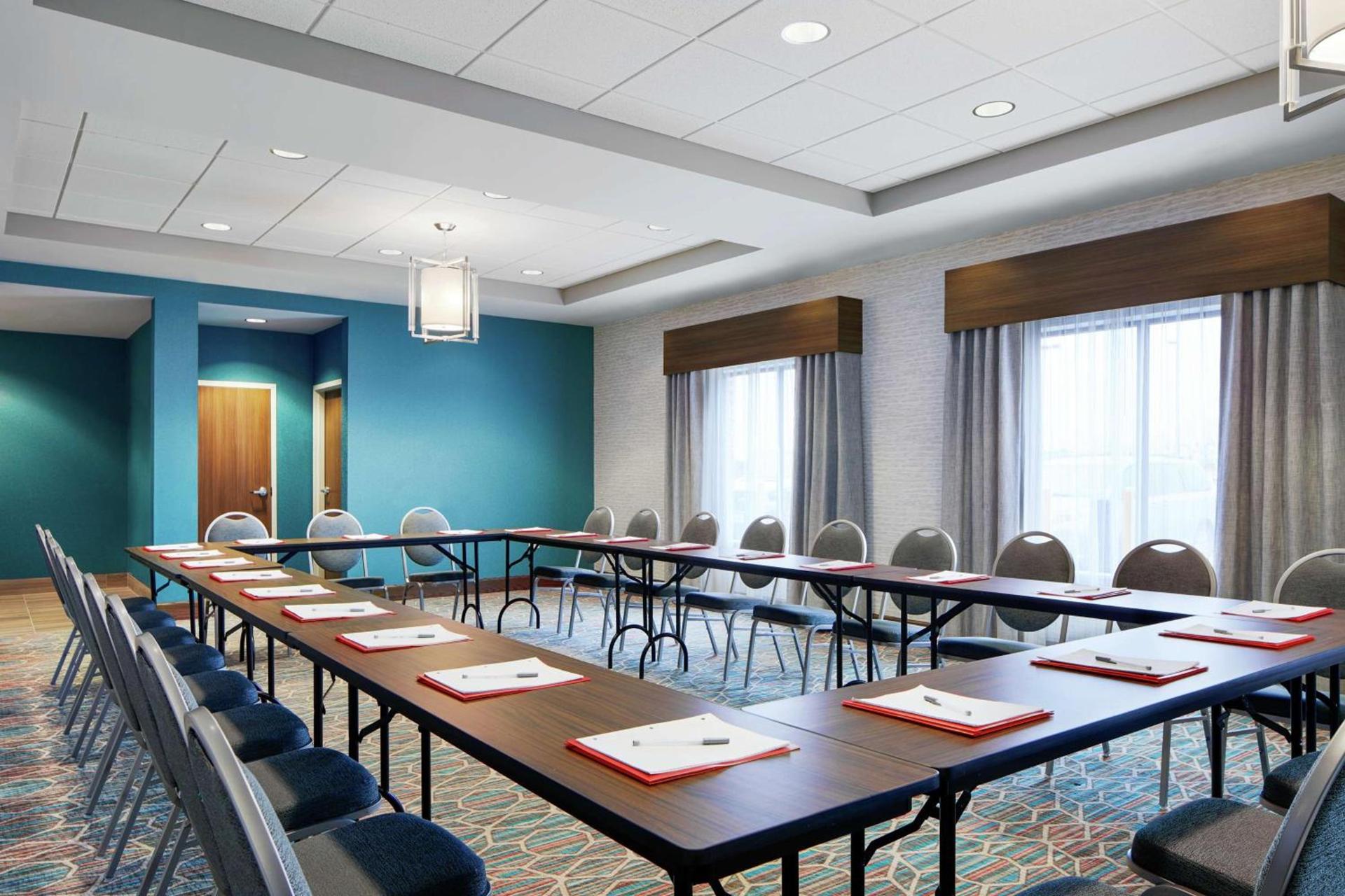 Hampton Inn & Suites Chicago/Waukegan photo 32