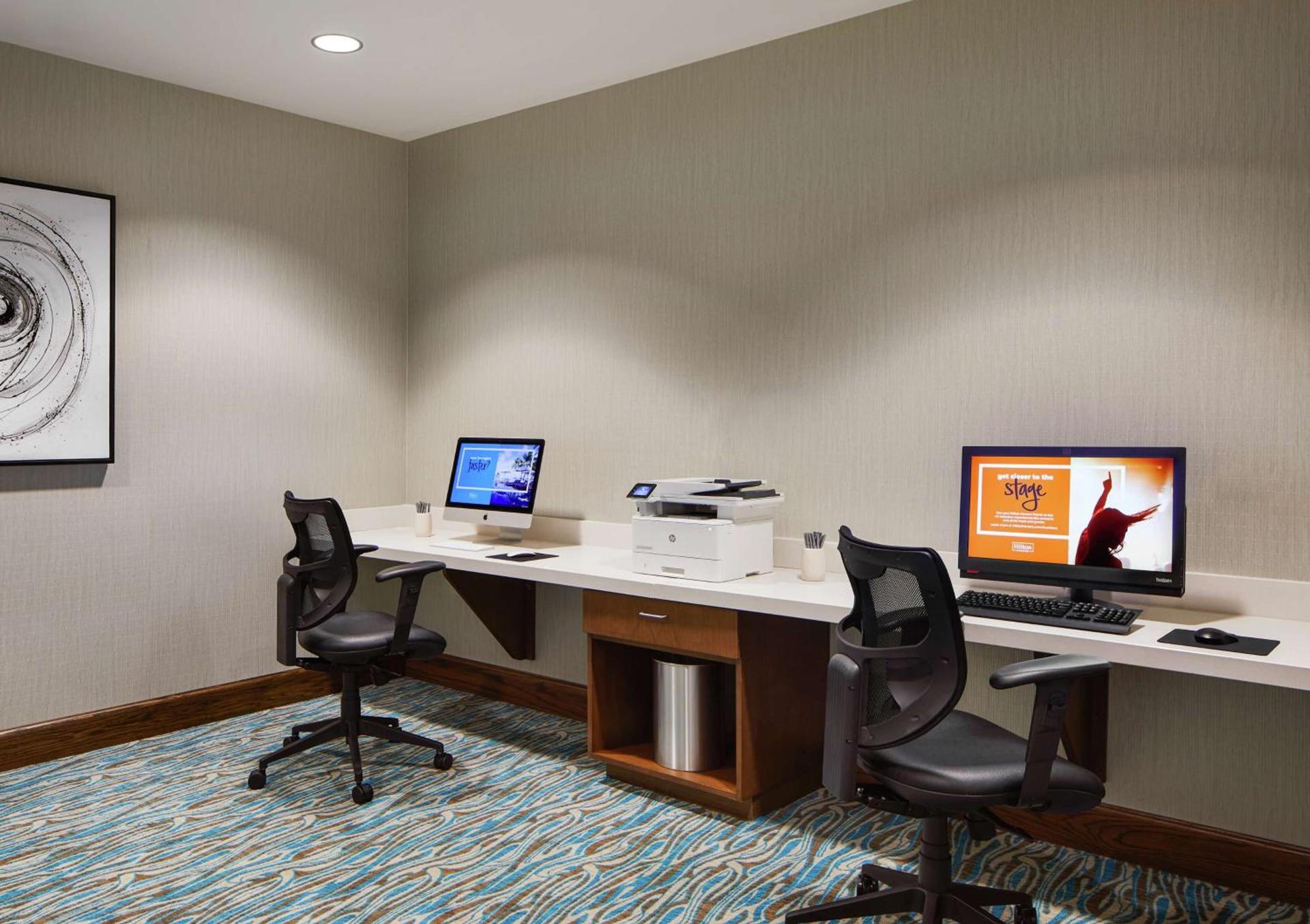 Hampton Inn & Suites Chicago/Waukegan photo 36