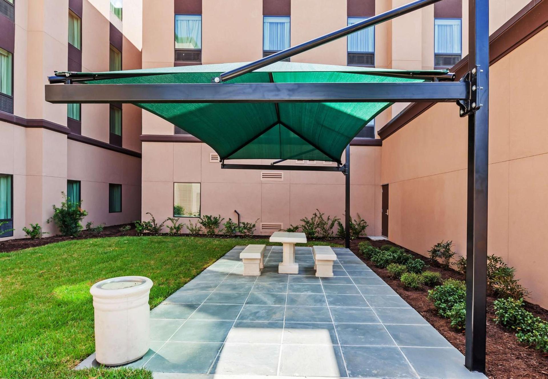 Hampton Inn & Suites Houston I-10 West Park Row, Tx photo 4