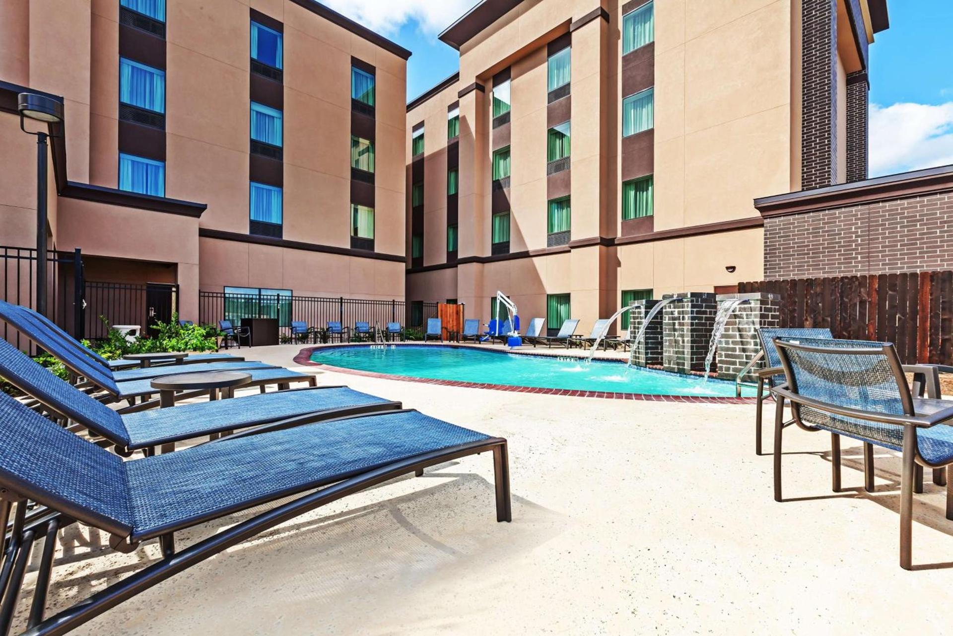 Hampton Inn & Suites Houston I-10 West Park Row, Tx photo 7