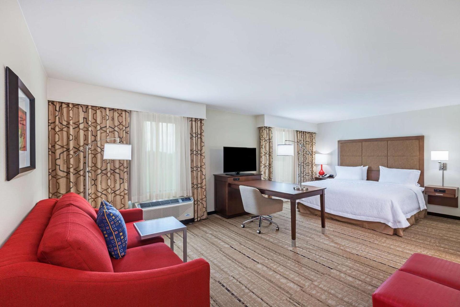 Hampton Inn & Suites Houston I-10 West Park Row, Tx photo 16