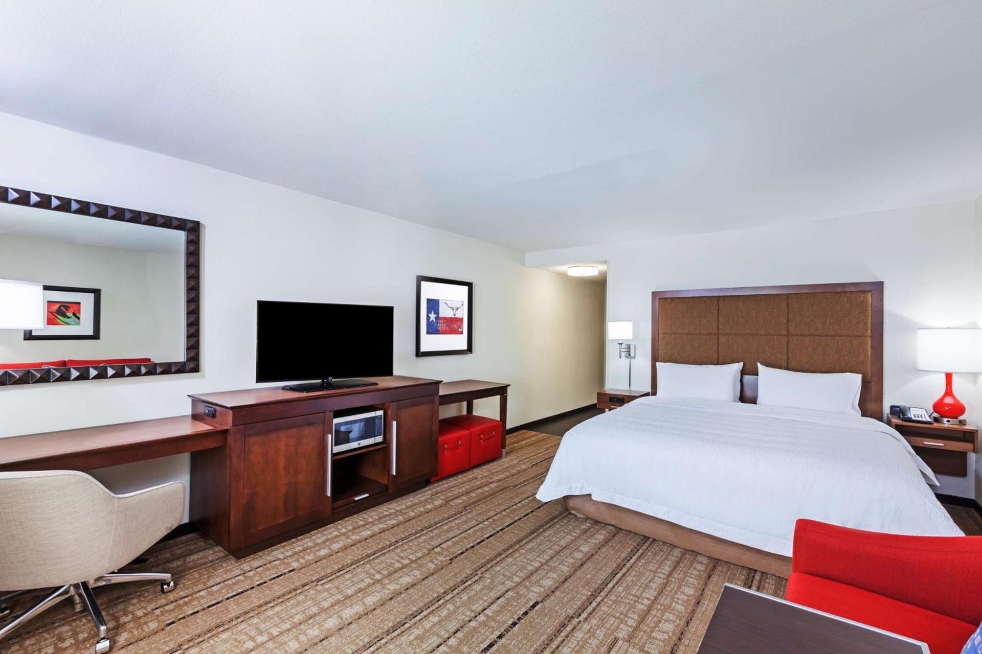 Hampton Inn & Suites Houston I-10 West Park Row, Tx photo 23