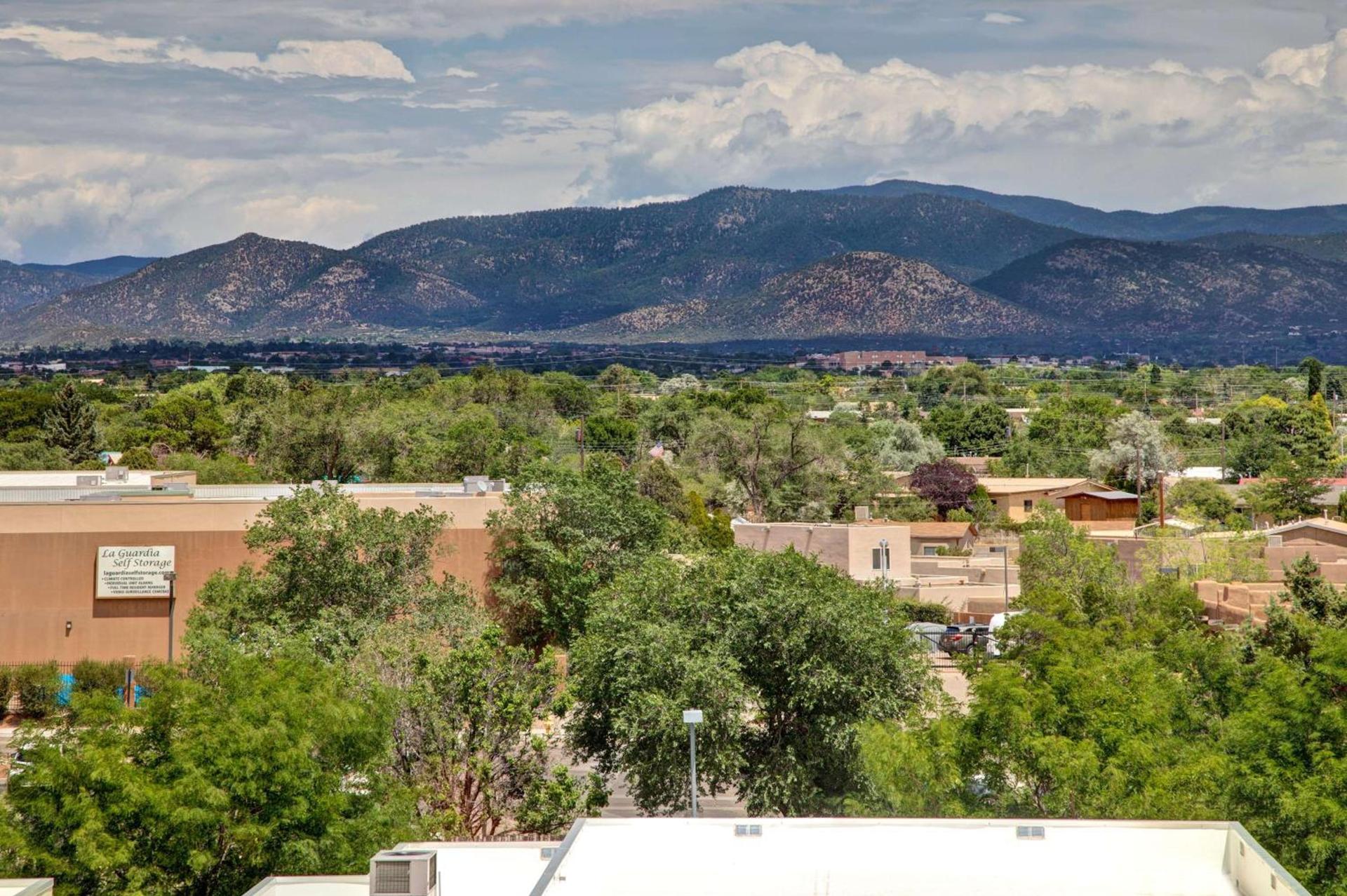 Hampton Inn Santa Fe South, NM photo 4
