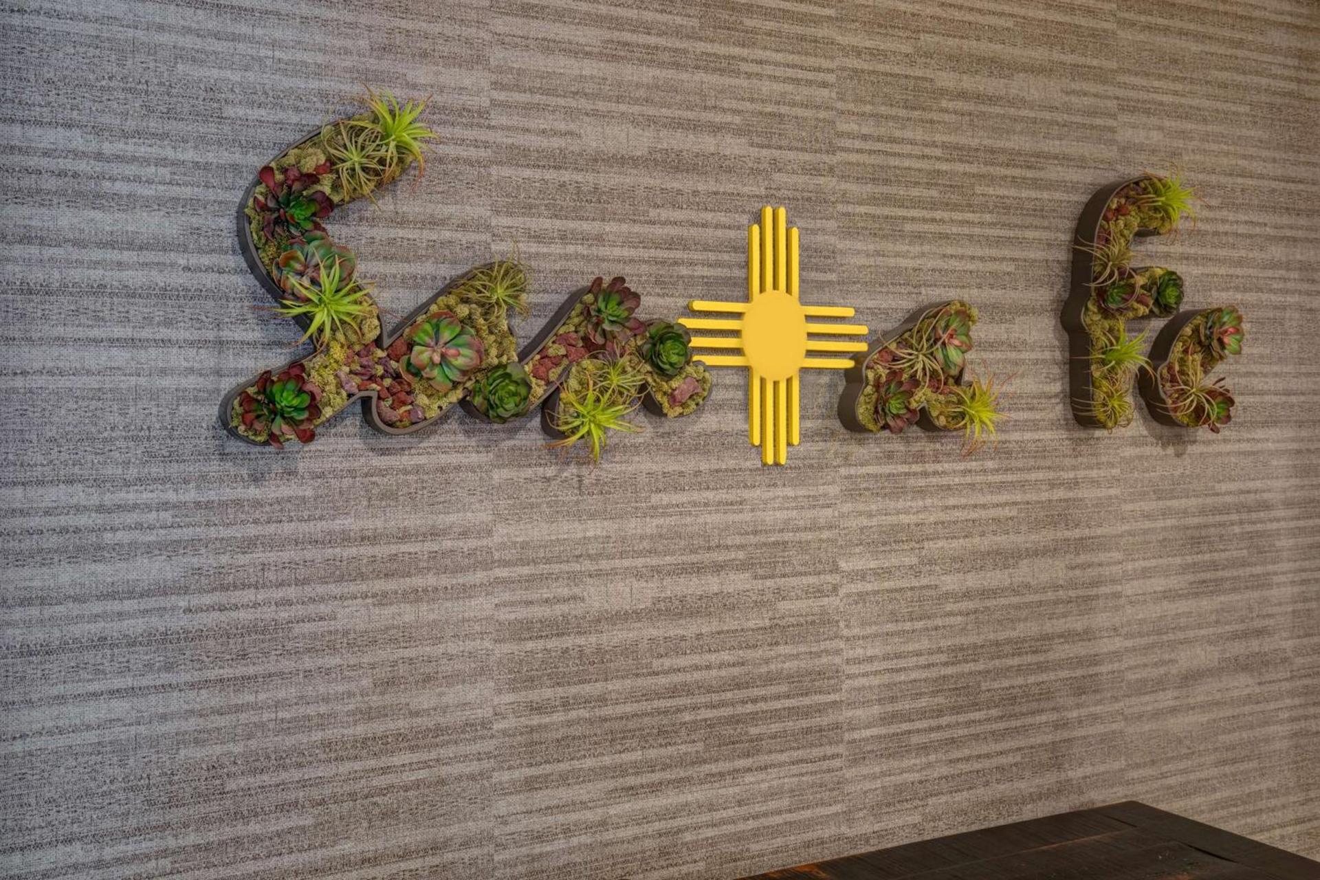 Hampton Inn Santa Fe South, NM photo 11