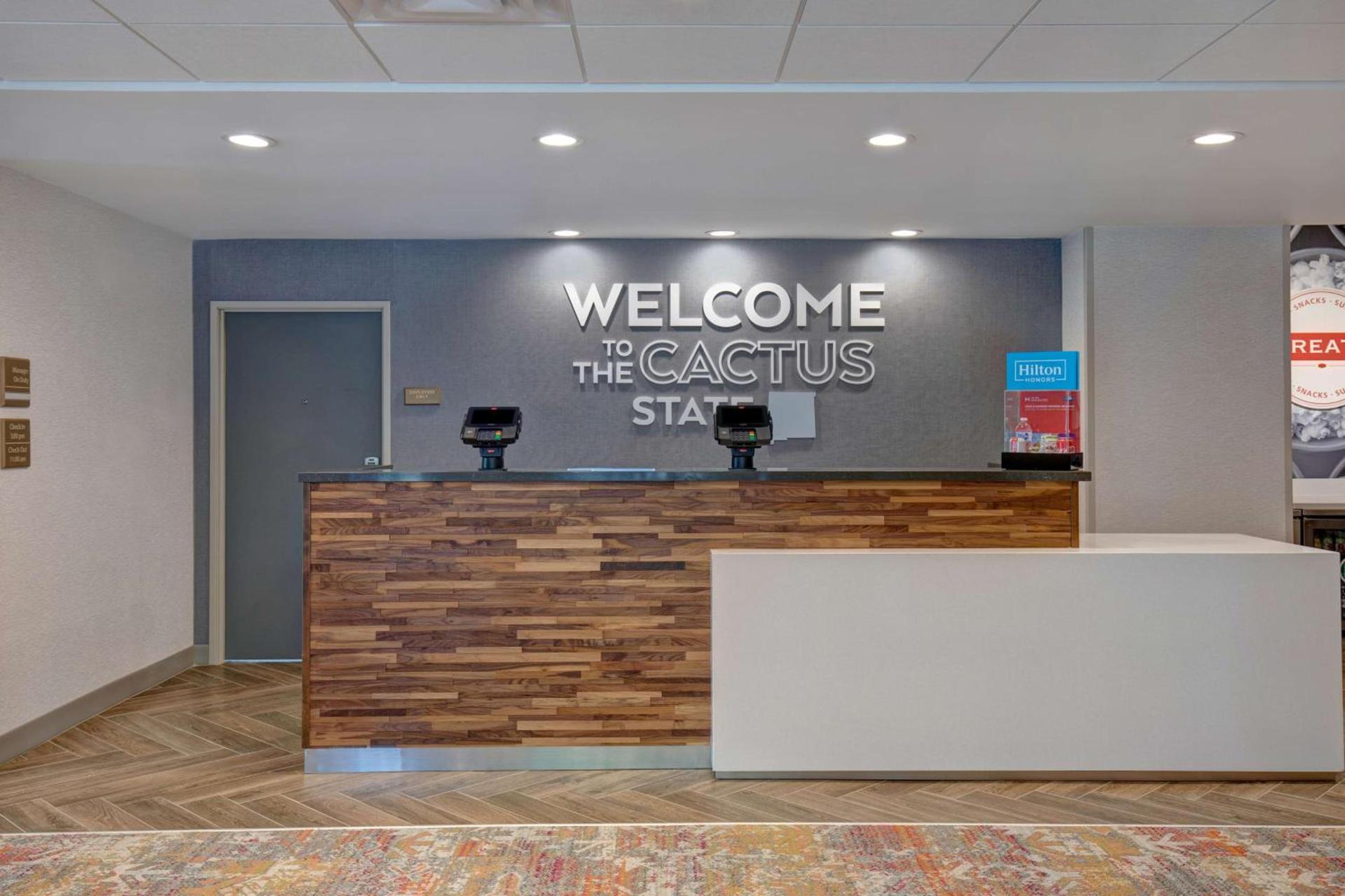 Hampton Inn Santa Fe South, NM photo 12