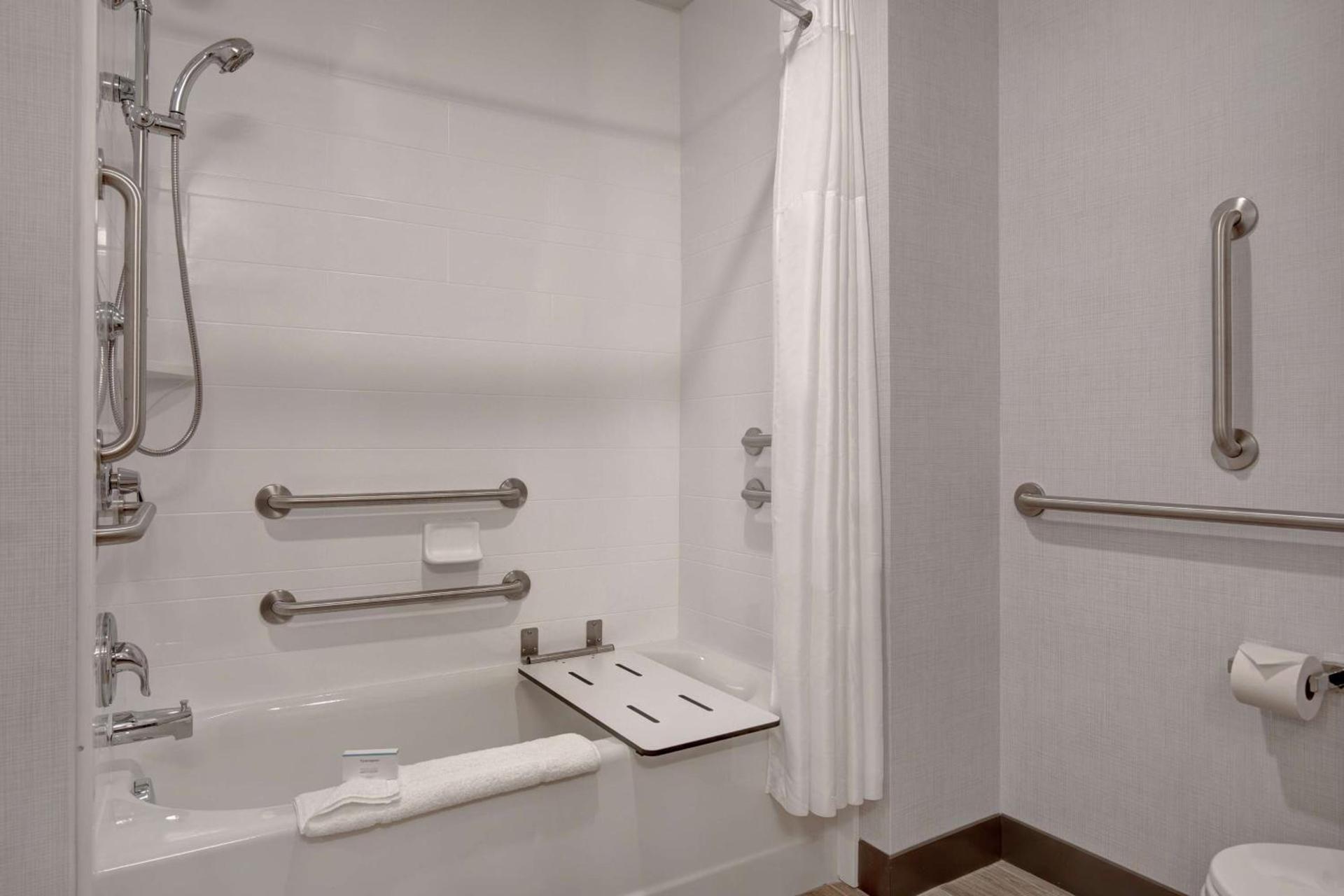 Hampton Inn Santa Fe South, NM photo 36