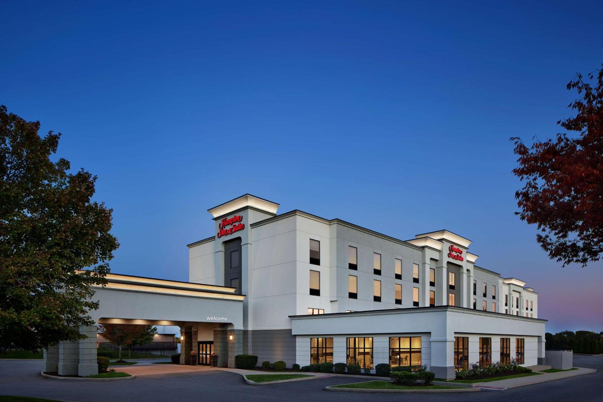Hampton Inn & Suites West Haven photo 2