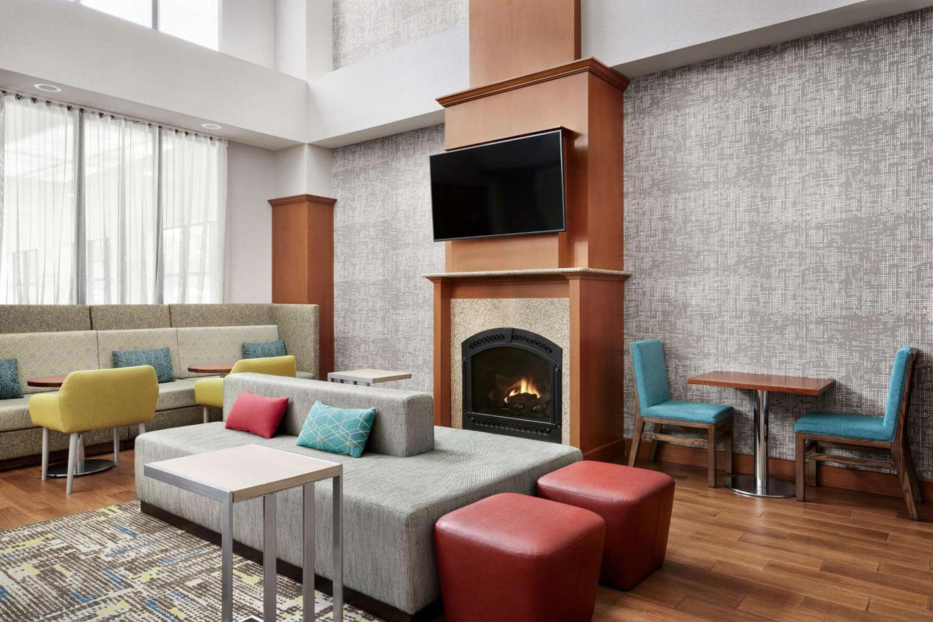 Hampton Inn & Suites West Haven photo 4