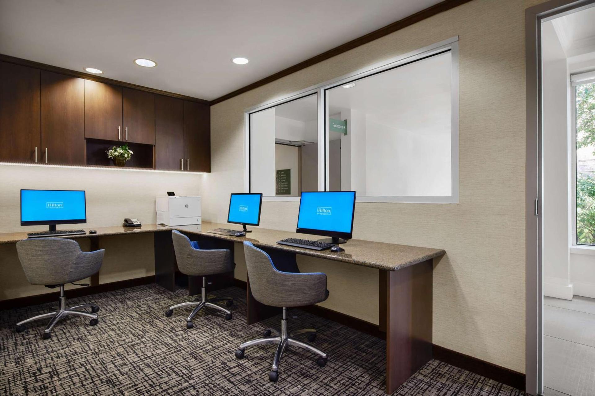 Hilton Garden Inn Denver South Park Meadows Area photo 27