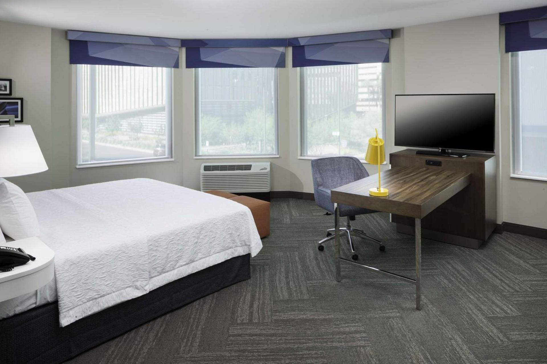 Hampton Inn & Suites Phoenix Downtown photo 29