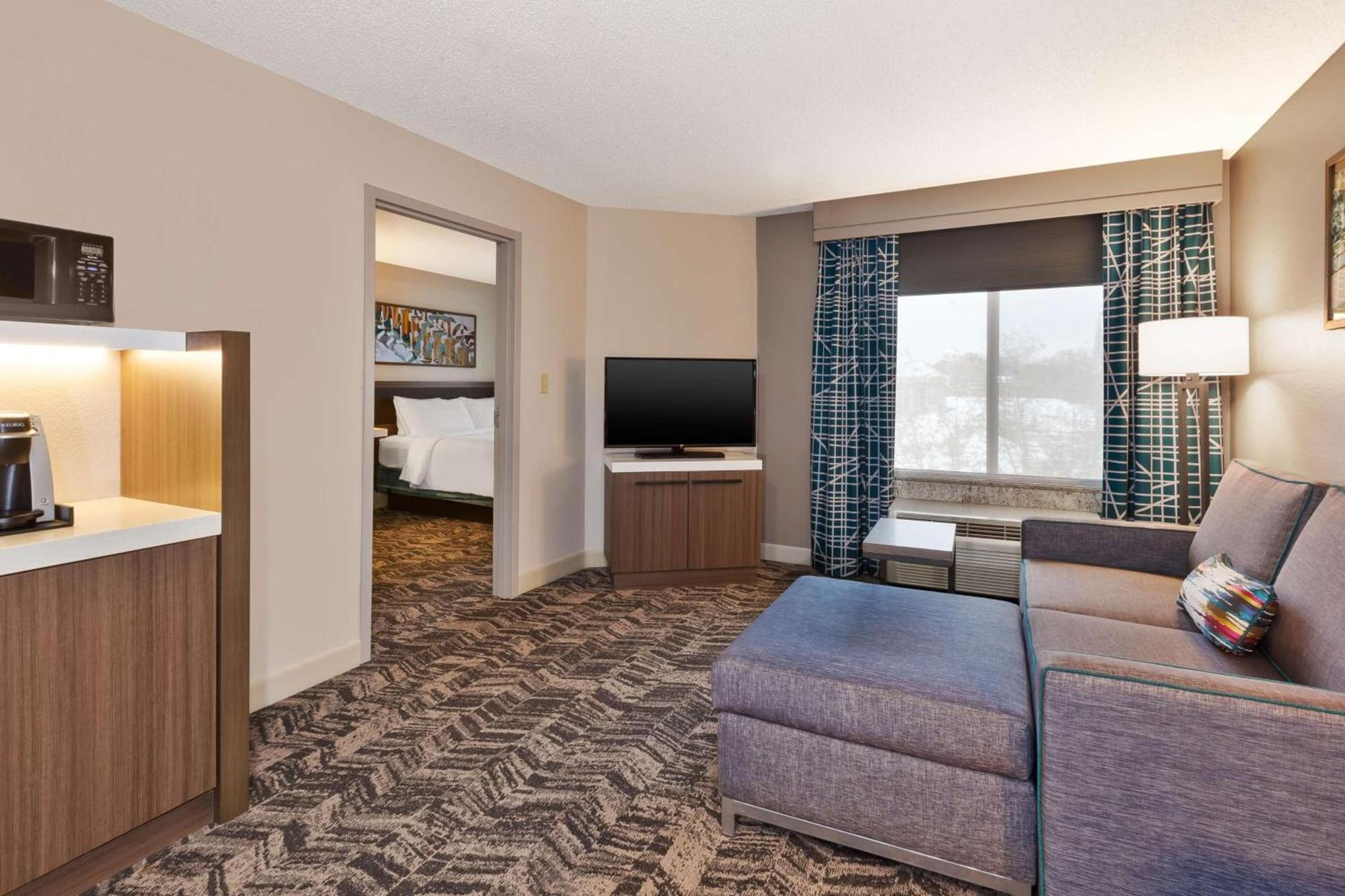Hilton Garden Inn Minneapolis Maple Grove photo 20
