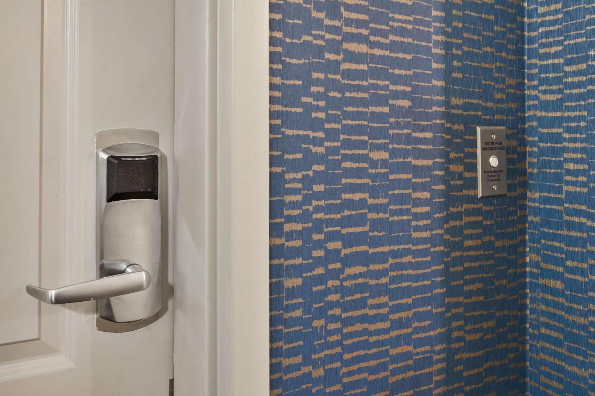 Hilton Garden Inn Minneapolis Maple Grove photo 26
