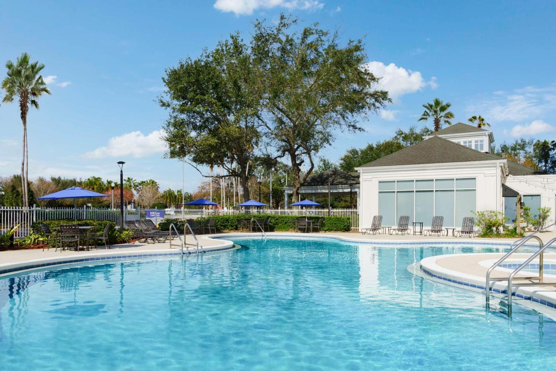 Hilton Garden Inn Orlando at SeaWorld photo 6