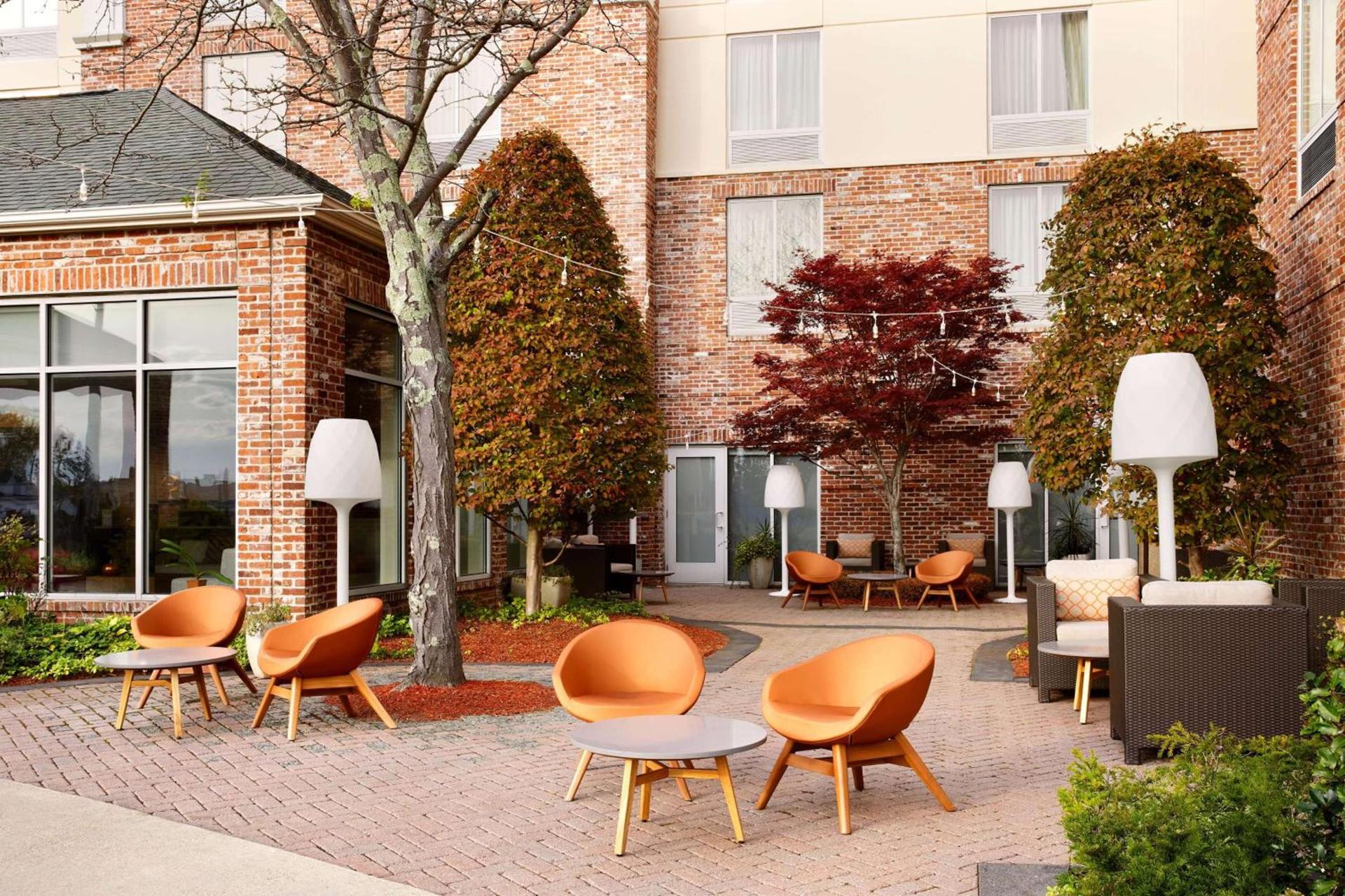 Hilton Garden Inn Providence Airport/Warwick photo 3